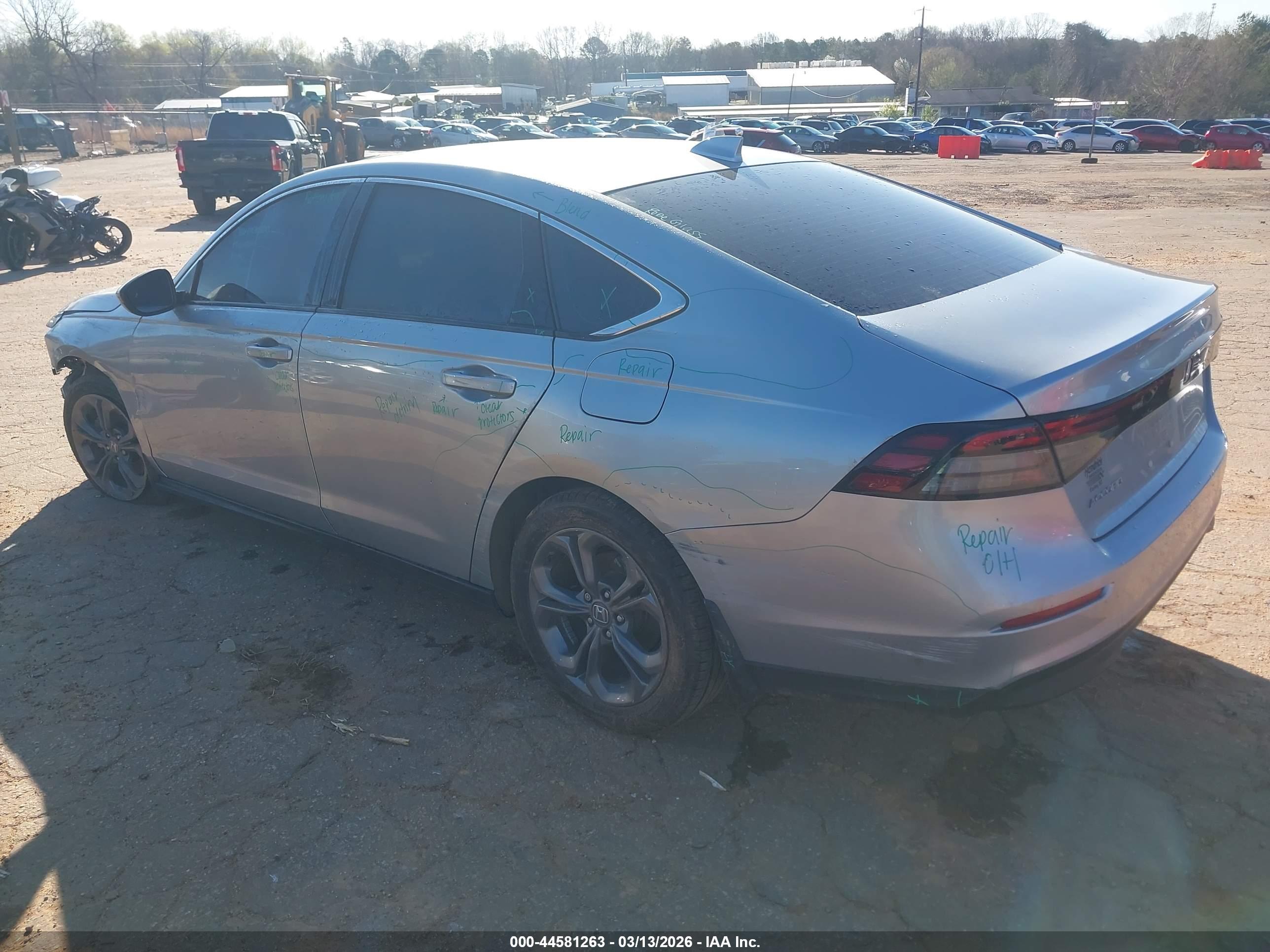 HONDA ACCORD image 3