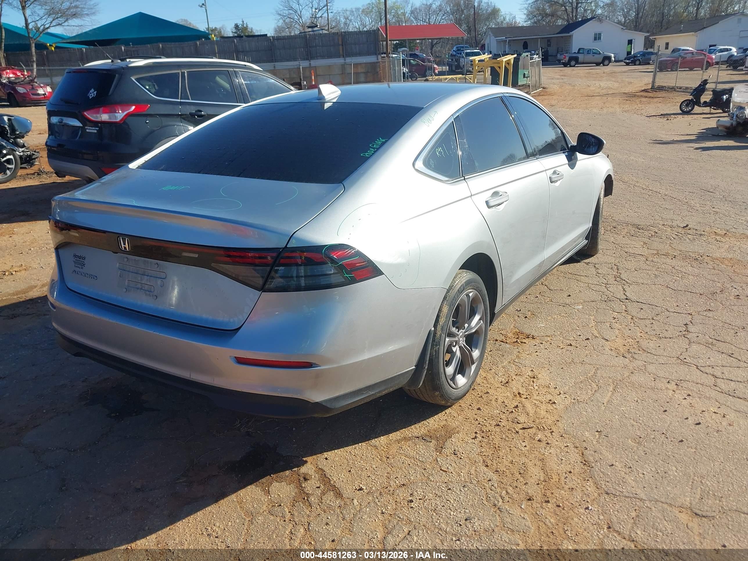 HONDA ACCORD image 4