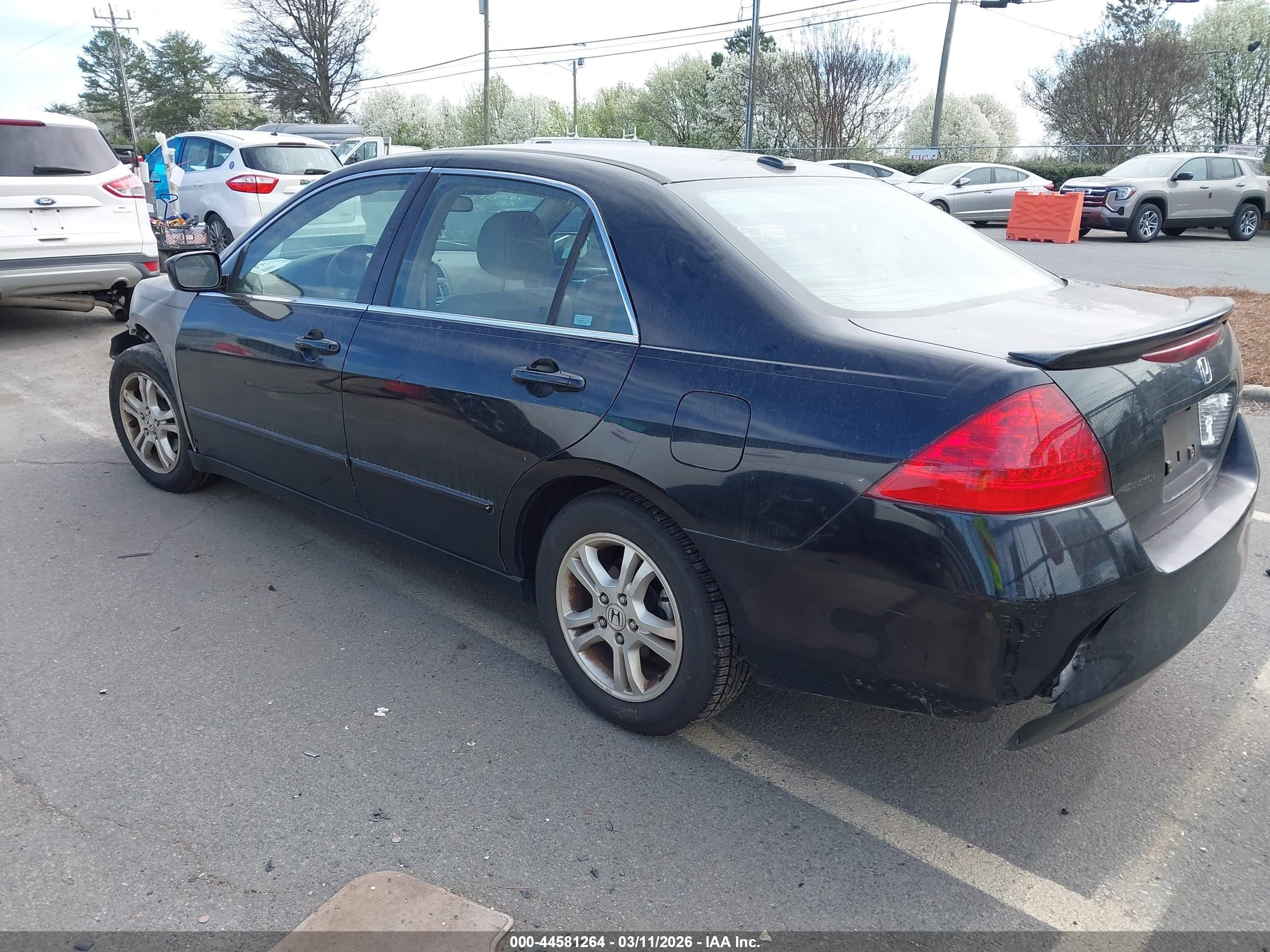 HONDA ACCORD image 3