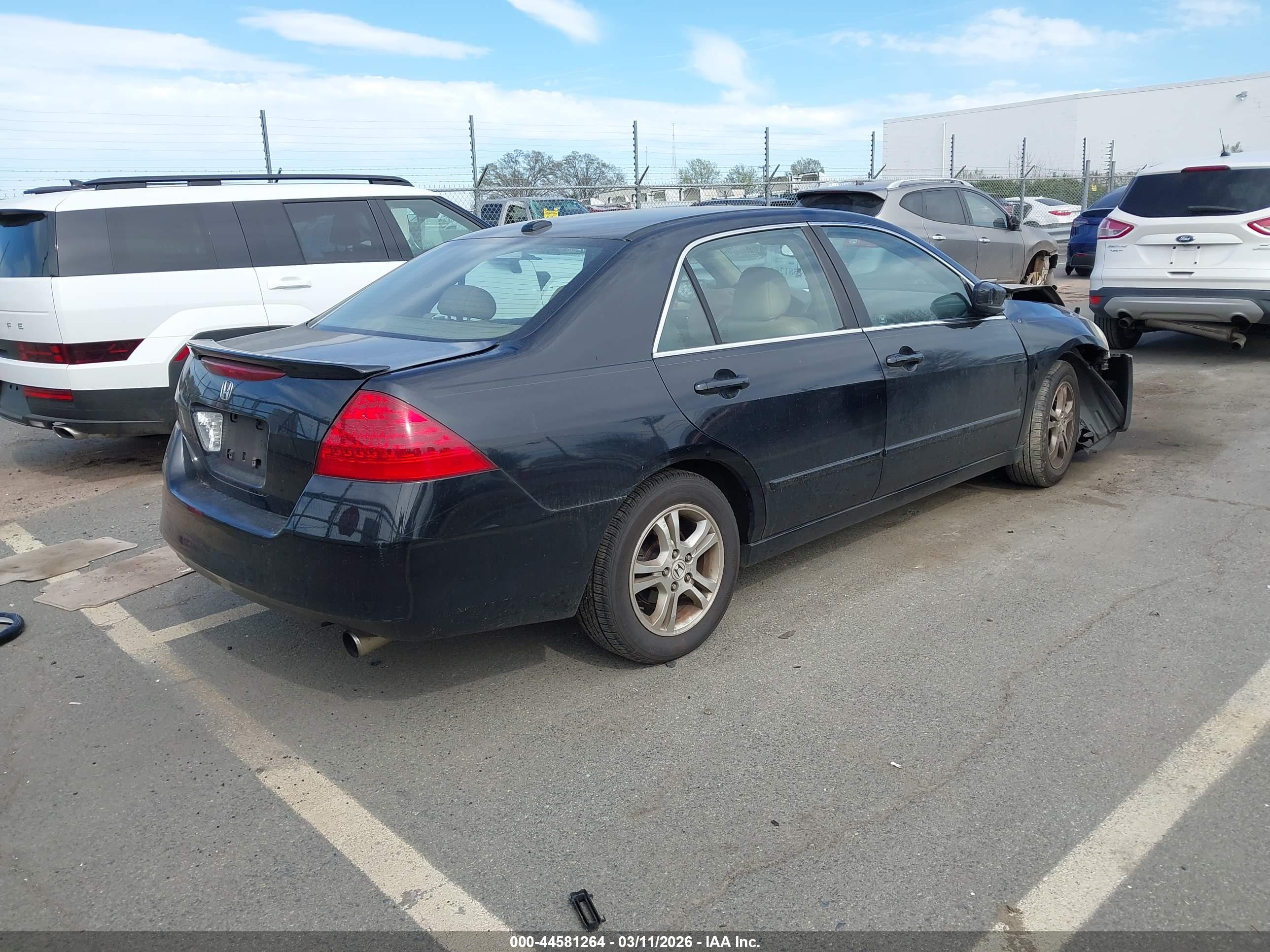 HONDA ACCORD image 4