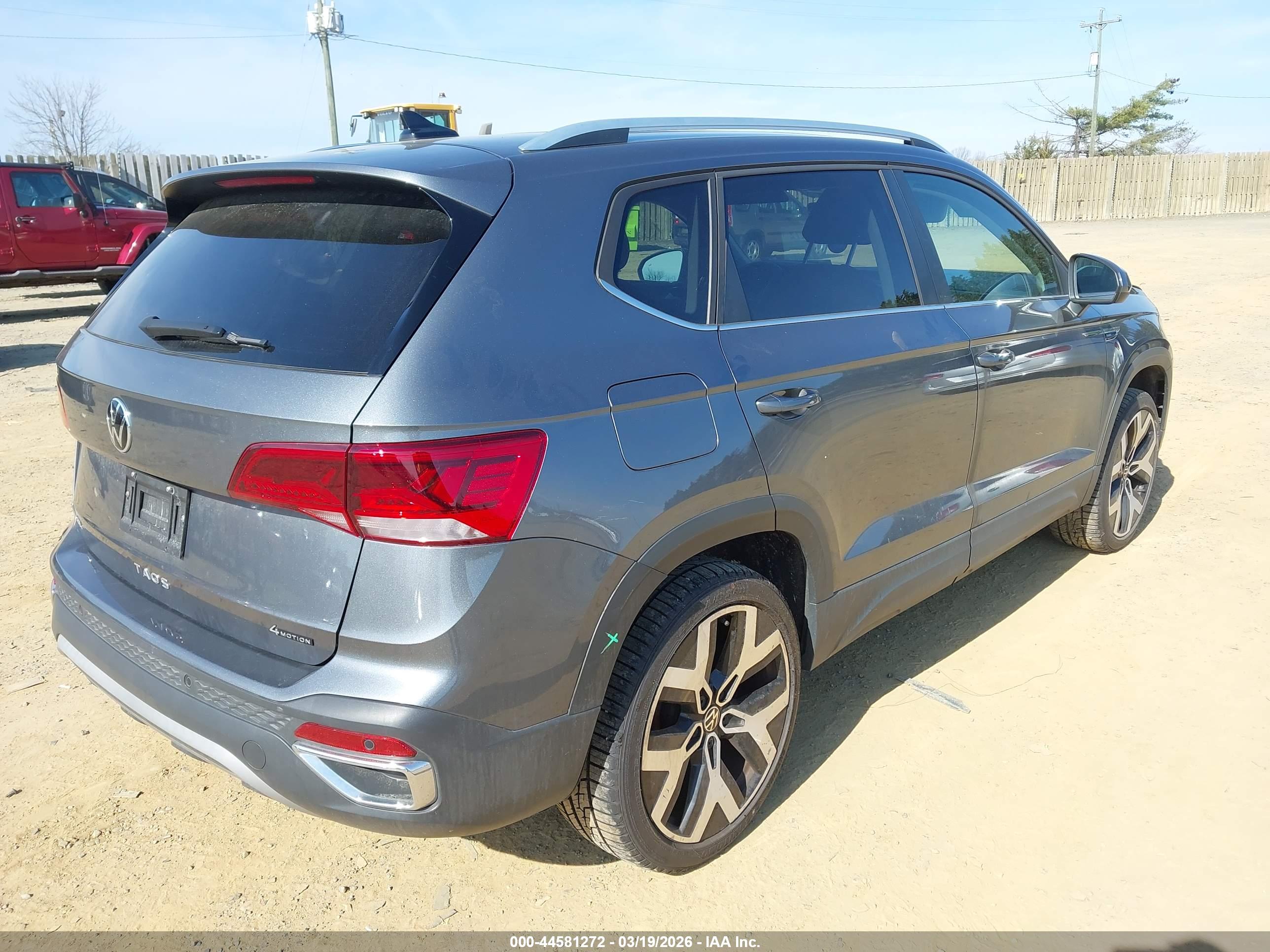 VOLKSWAGEN TAOS image 4