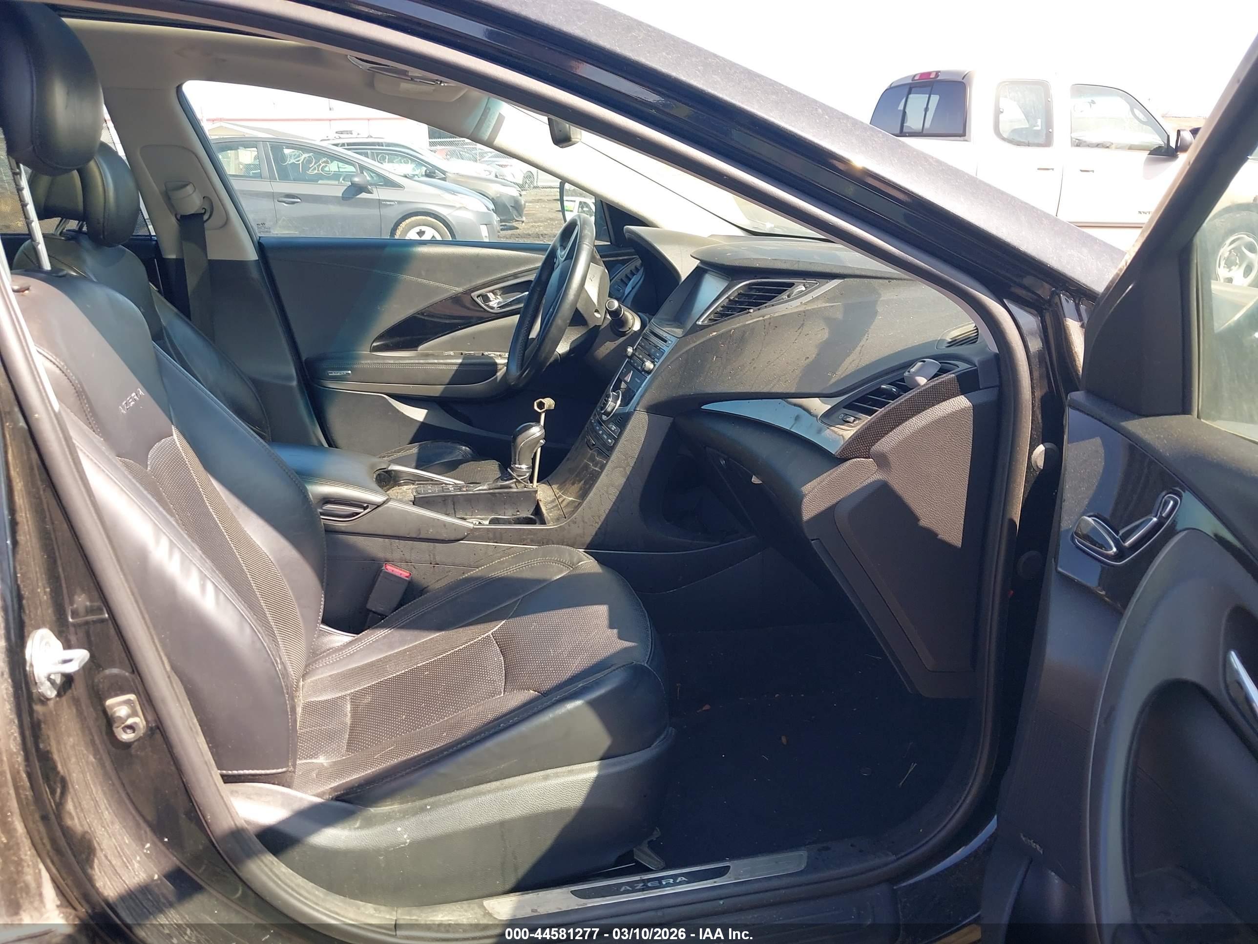 HYUNDAI AZERA image 5