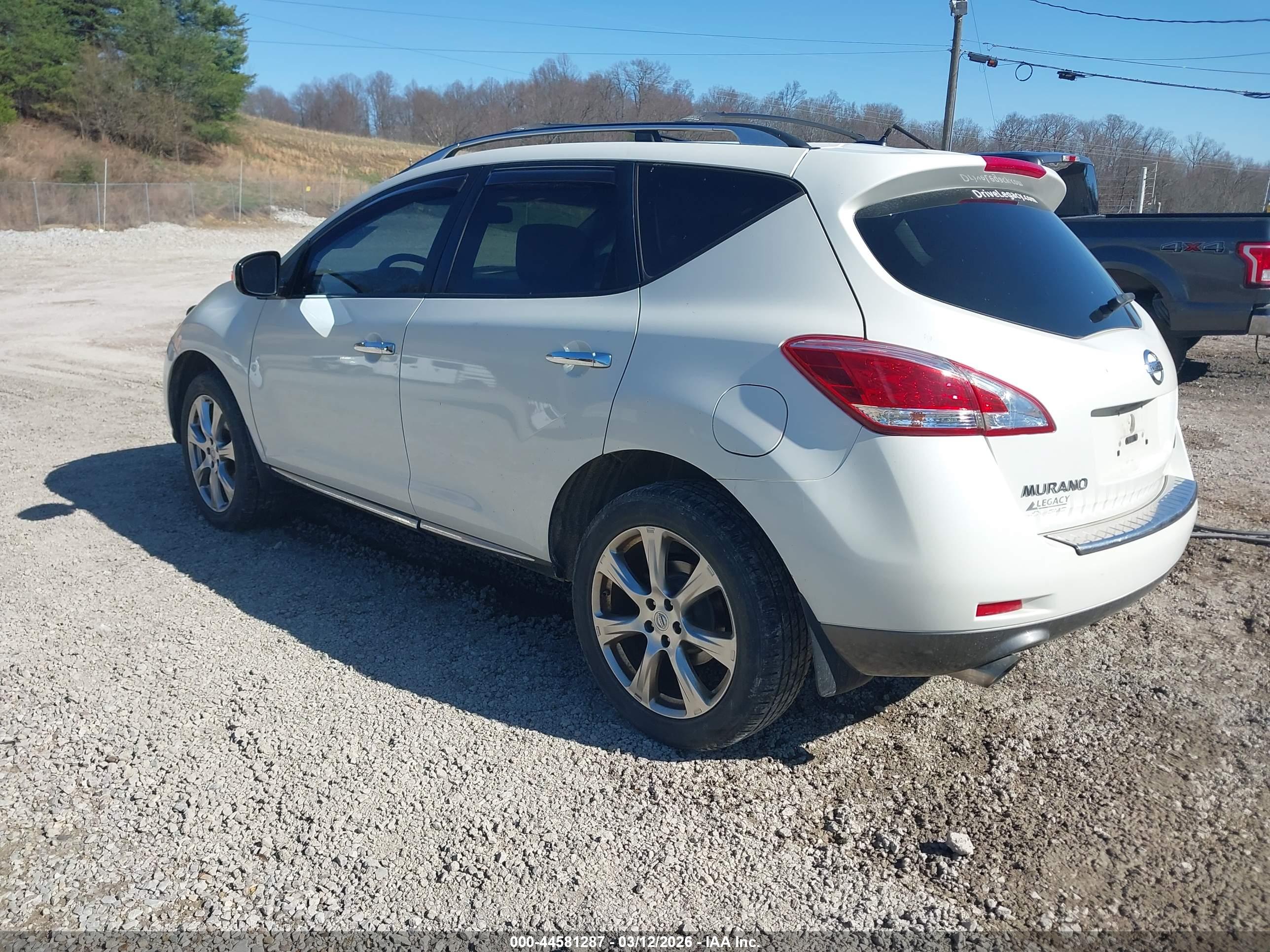 NISSAN MURANO image 3