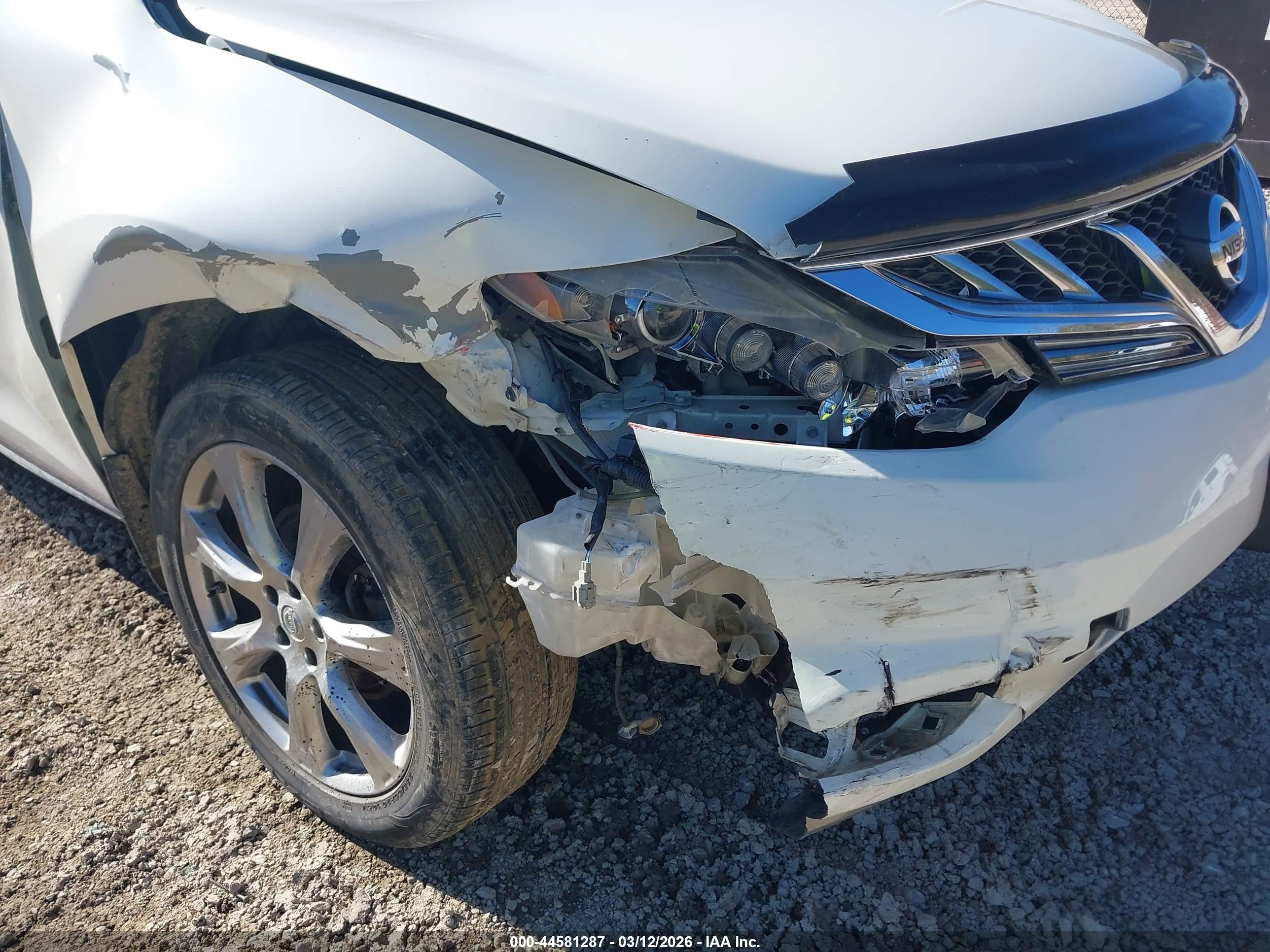 NISSAN MURANO image 6