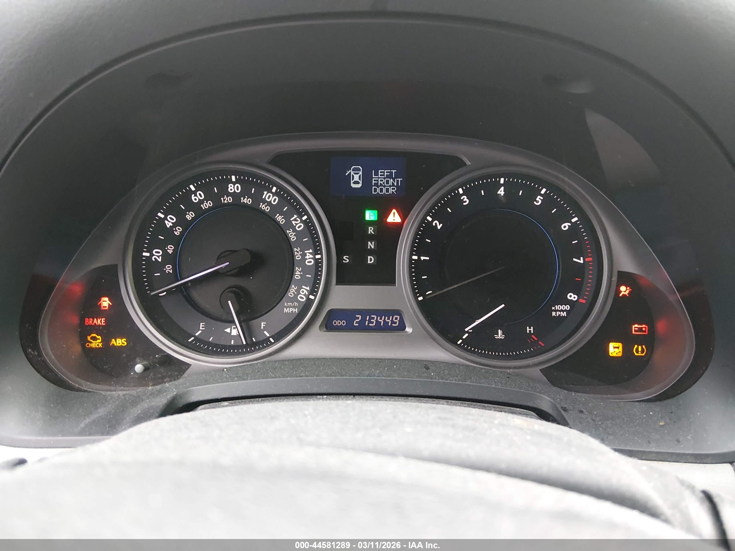 LEXUS IS image 7