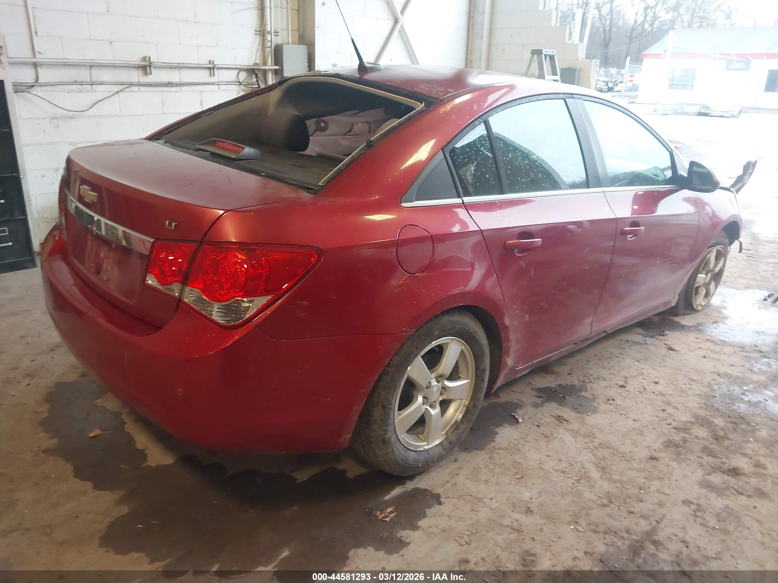CHEVROLET CRUZE image 4
