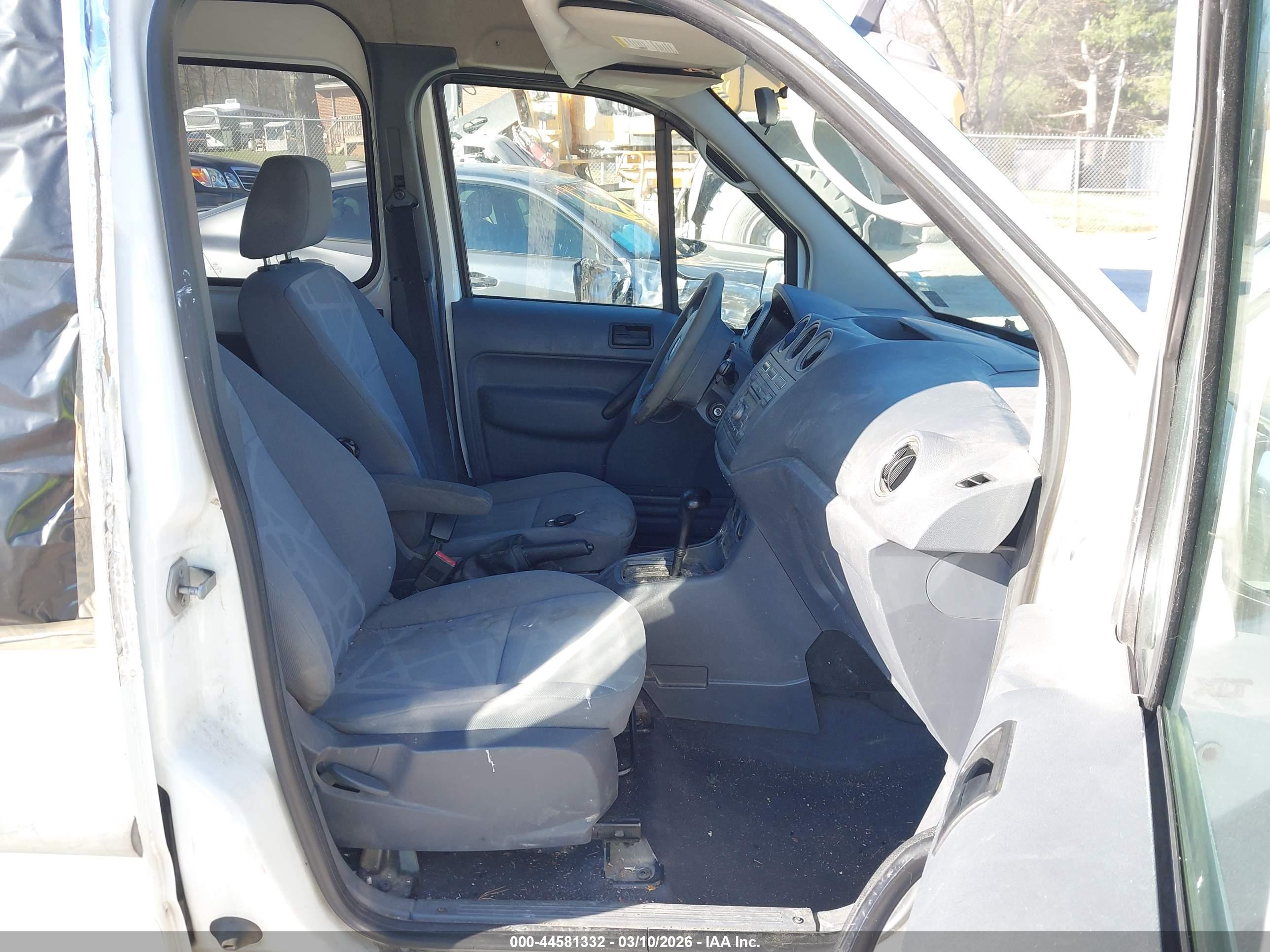FORD TRANSIT image 5