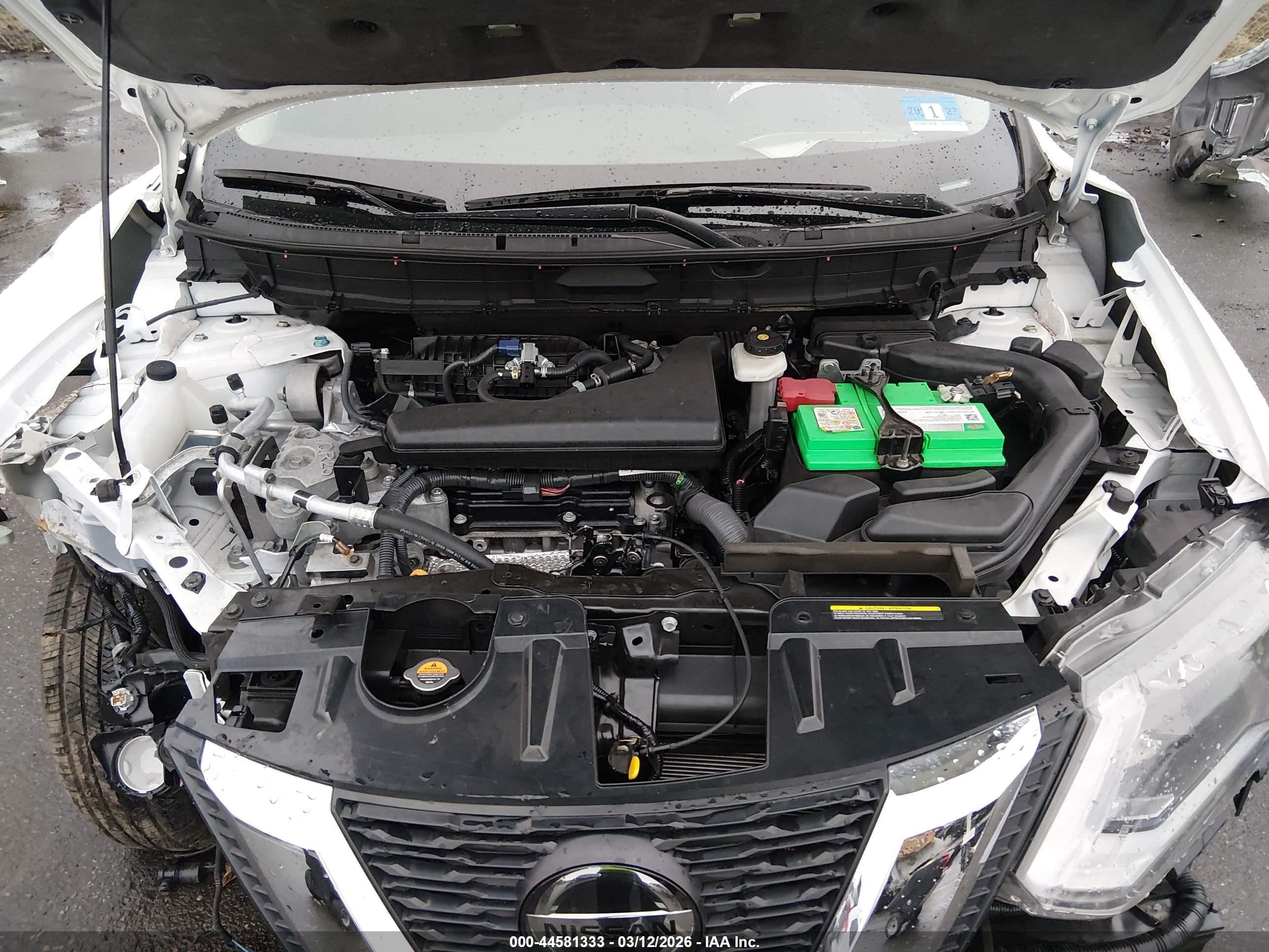 NISSAN ROGUE image 10