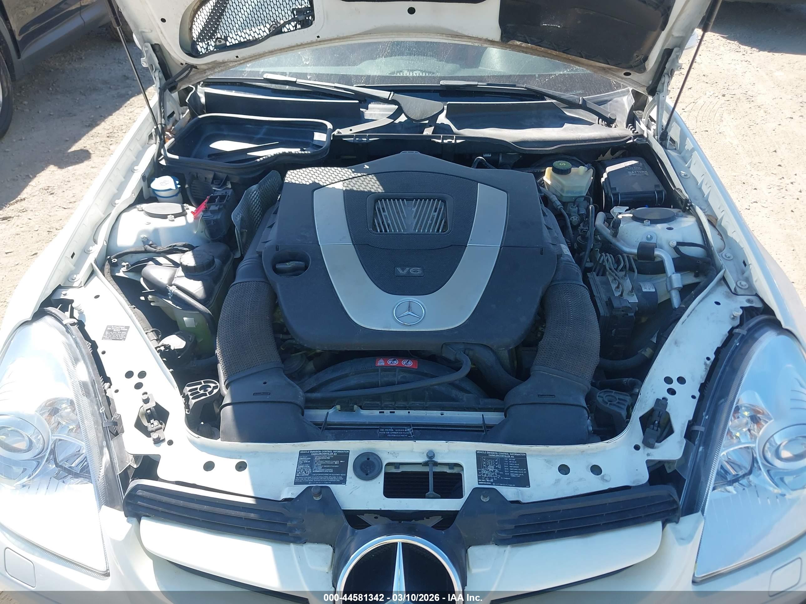 MERCEDES-BENZ SLK image 10