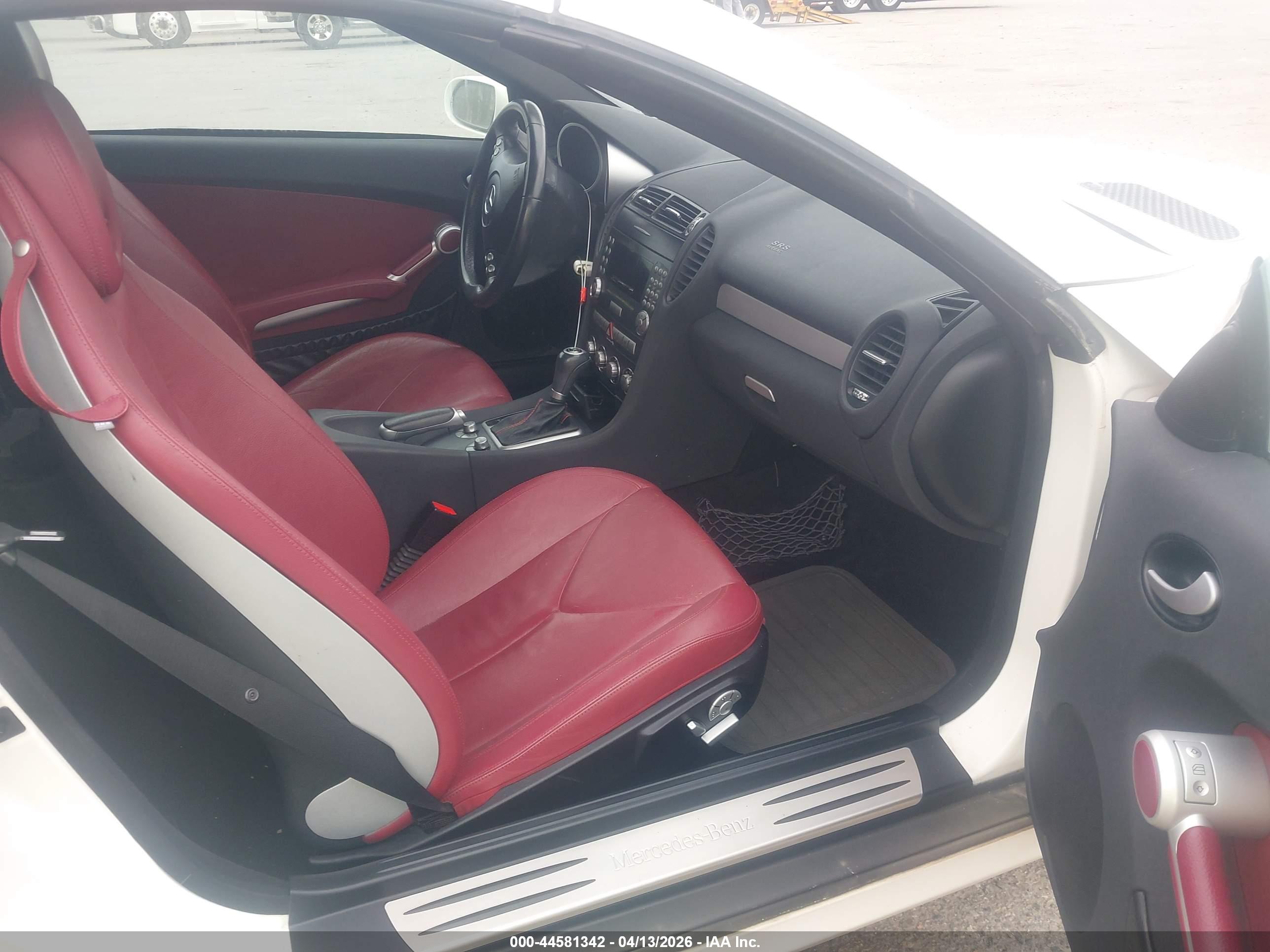 MERCEDES-BENZ SLK image 5