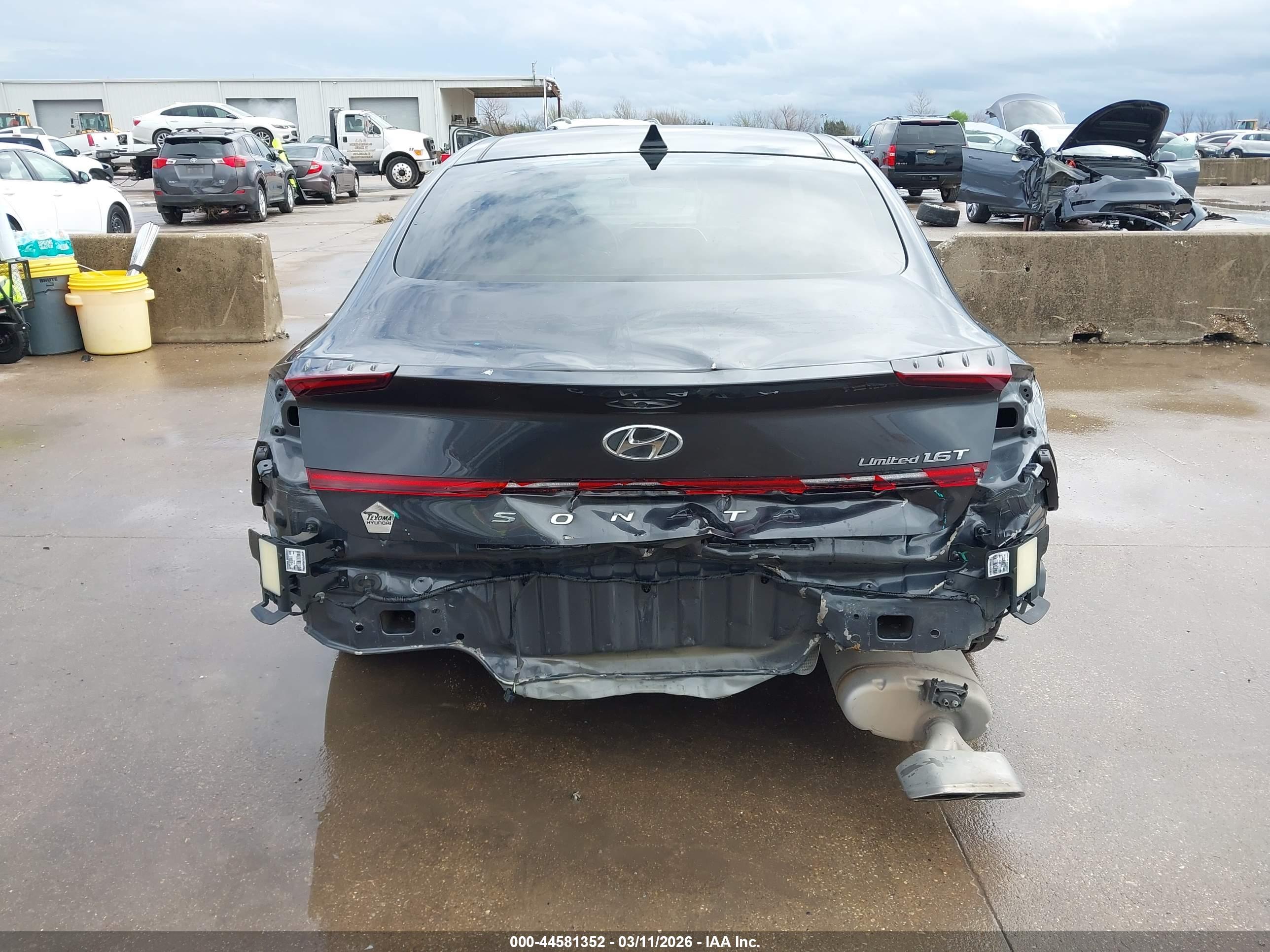 HYUNDAI SONATA image 6