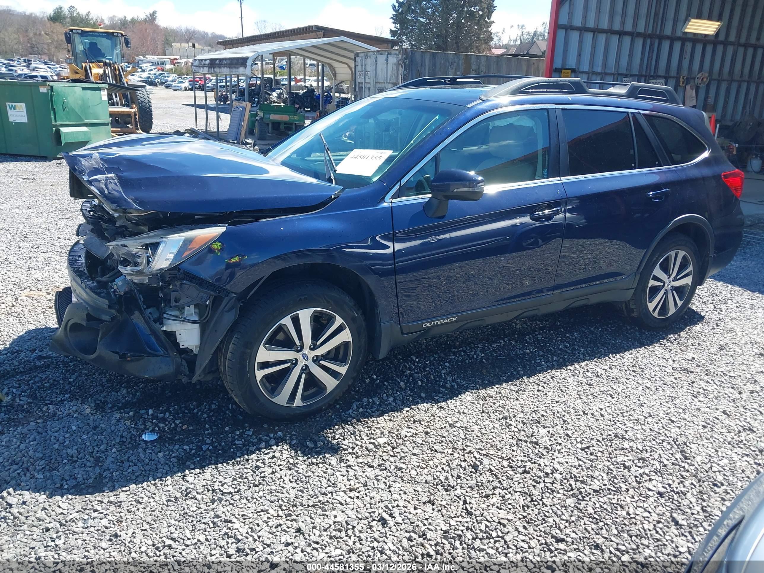 SUBARU OUTBACK image 2