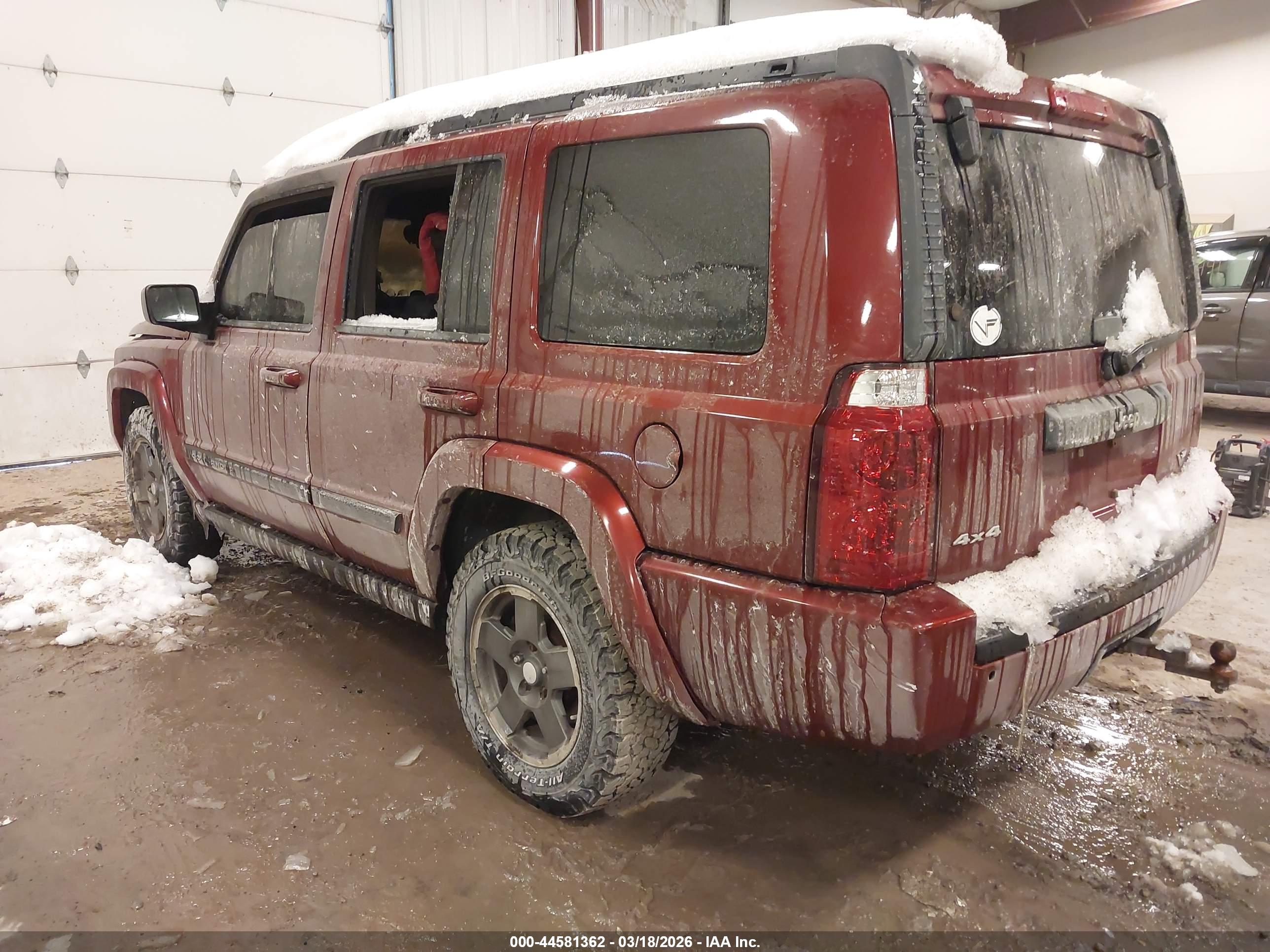 JEEP COMMANDER image 3