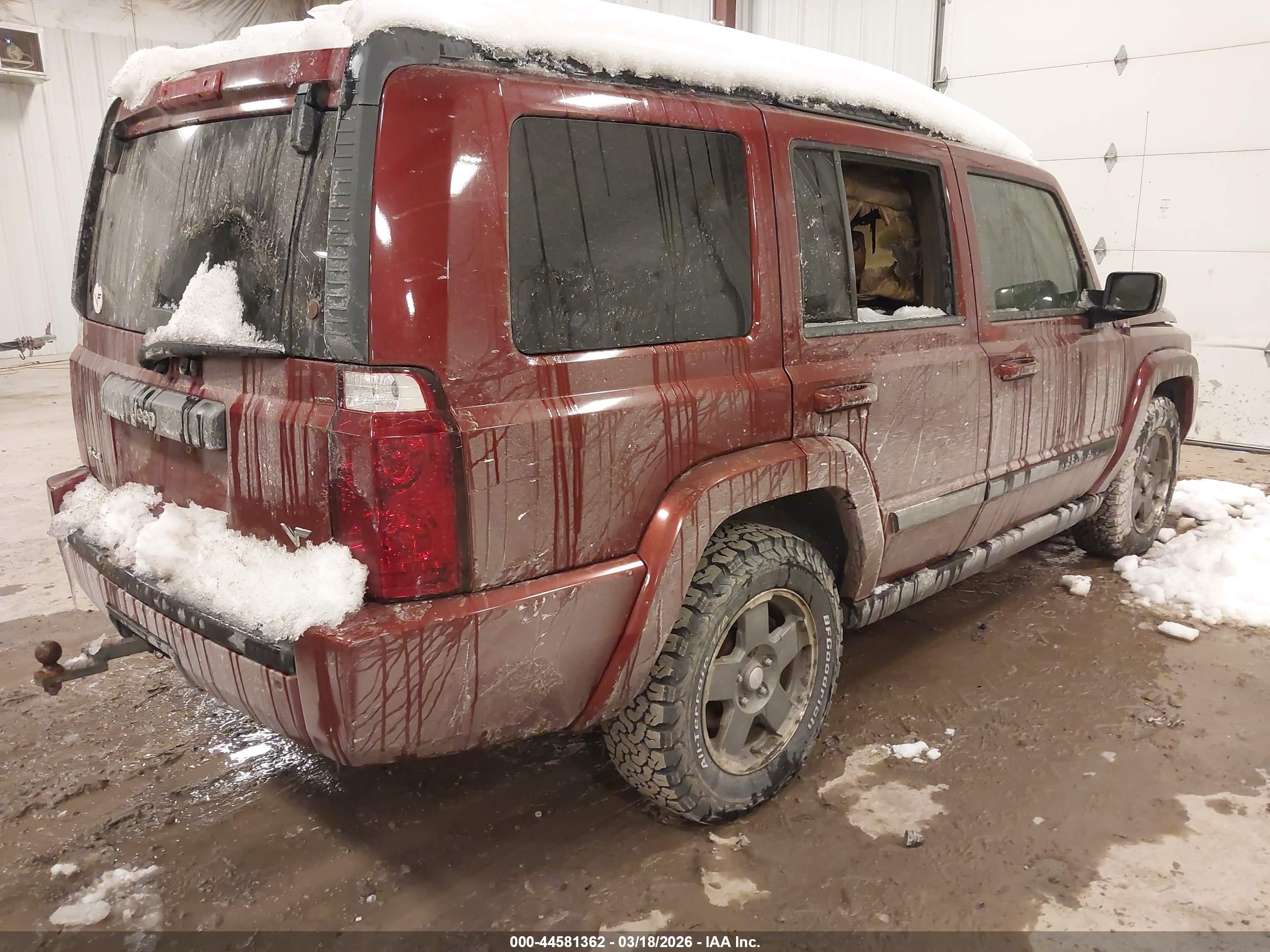 JEEP COMMANDER image 4