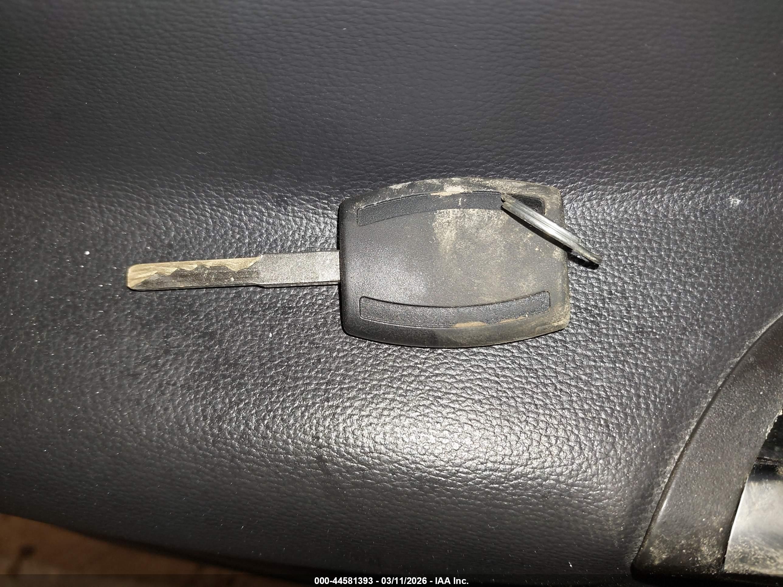 FORD ESCAPE image 11