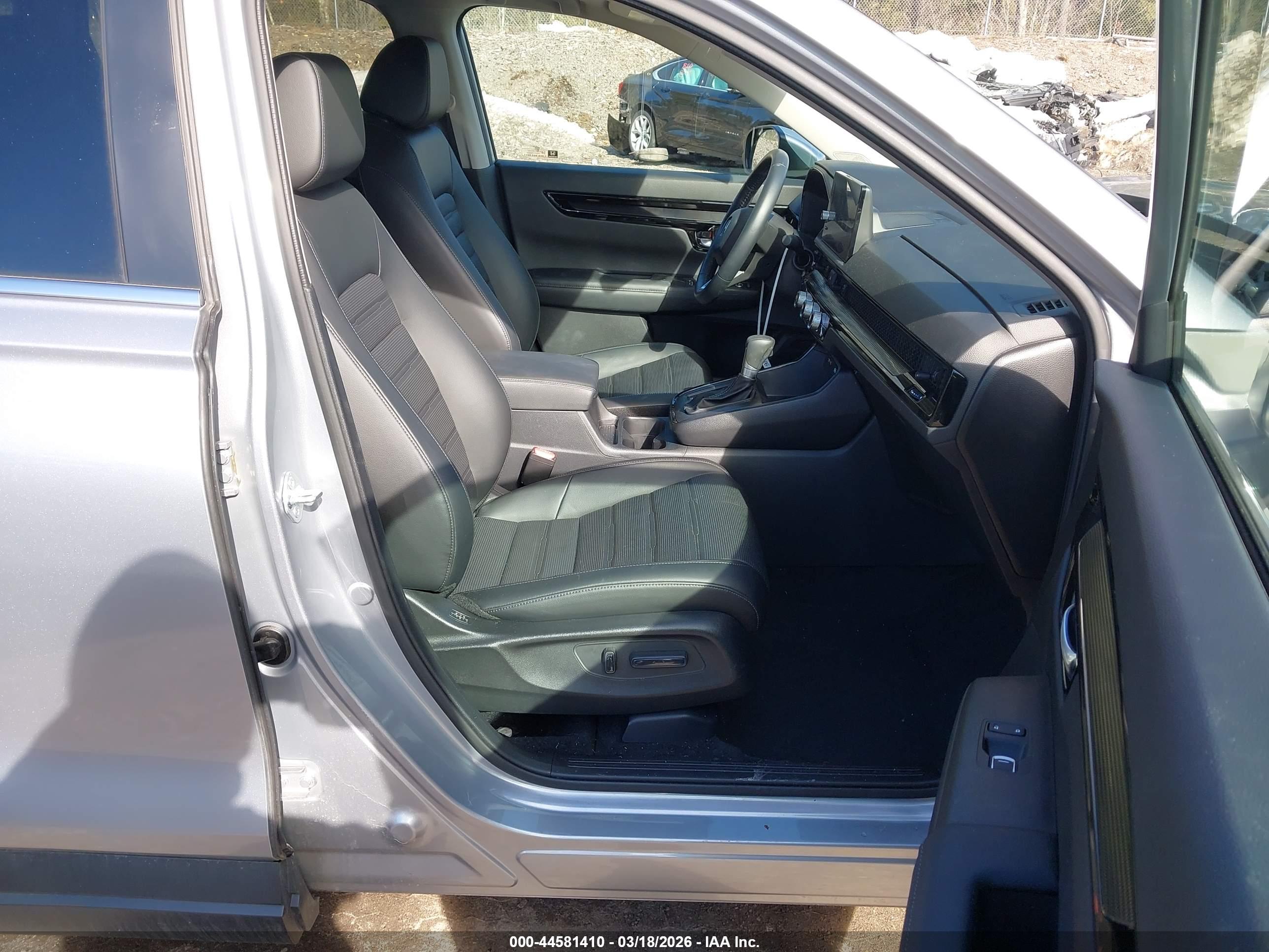 HONDA CR-V image 5