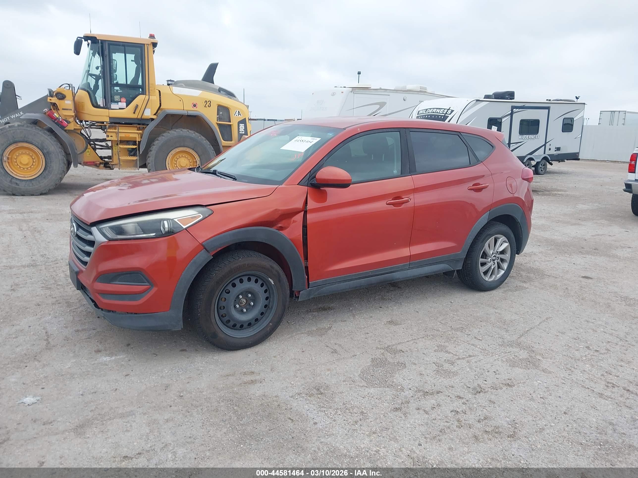 HYUNDAI TUCSON image 6