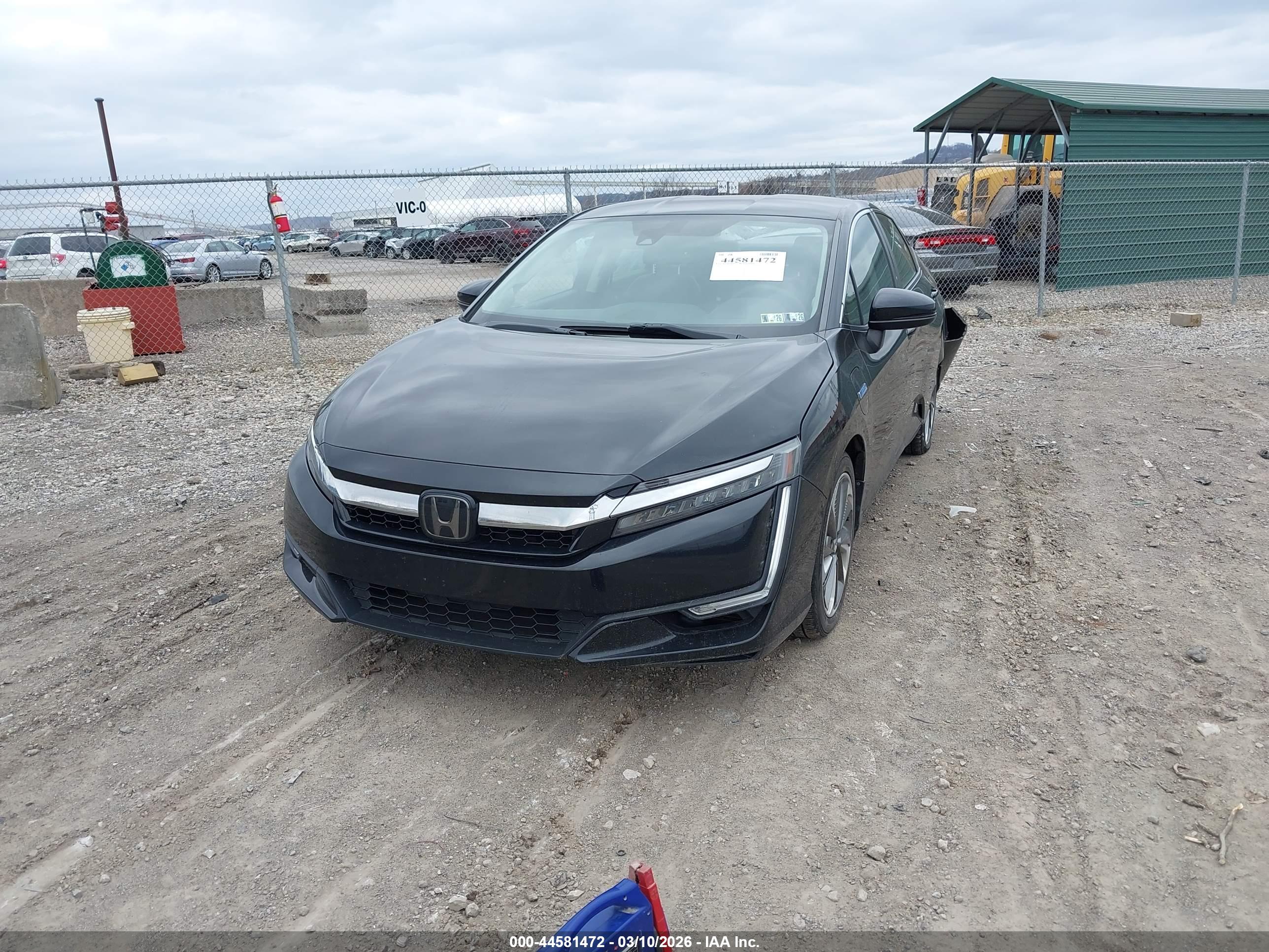 HONDA CLARITY image 2