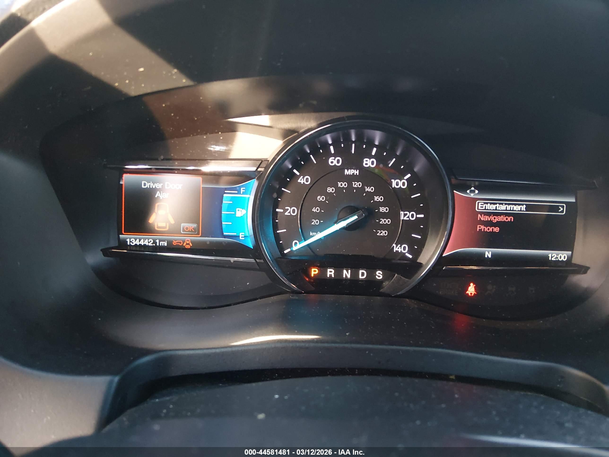 FORD EXPLORER image 7