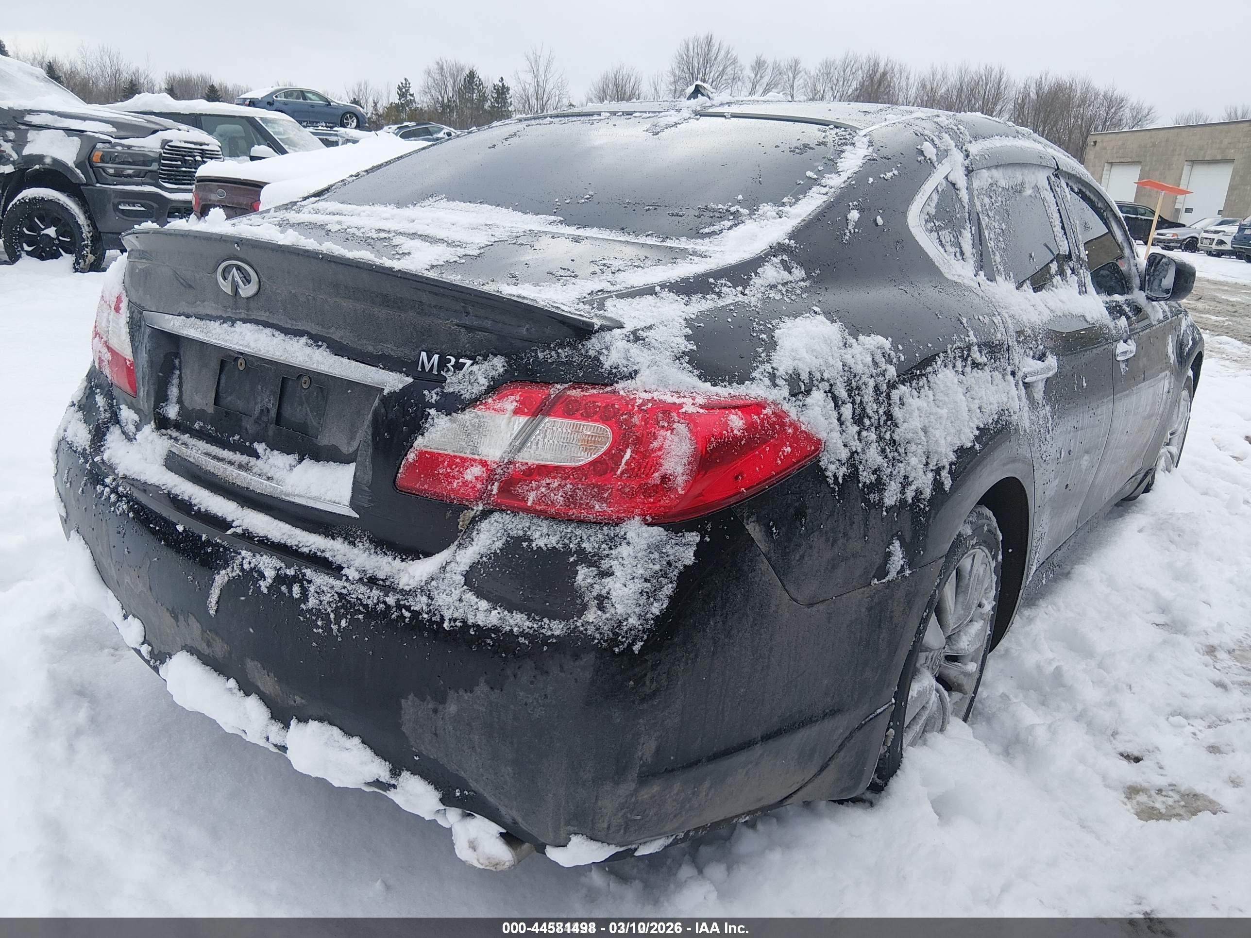 INFINITI M37X image 4