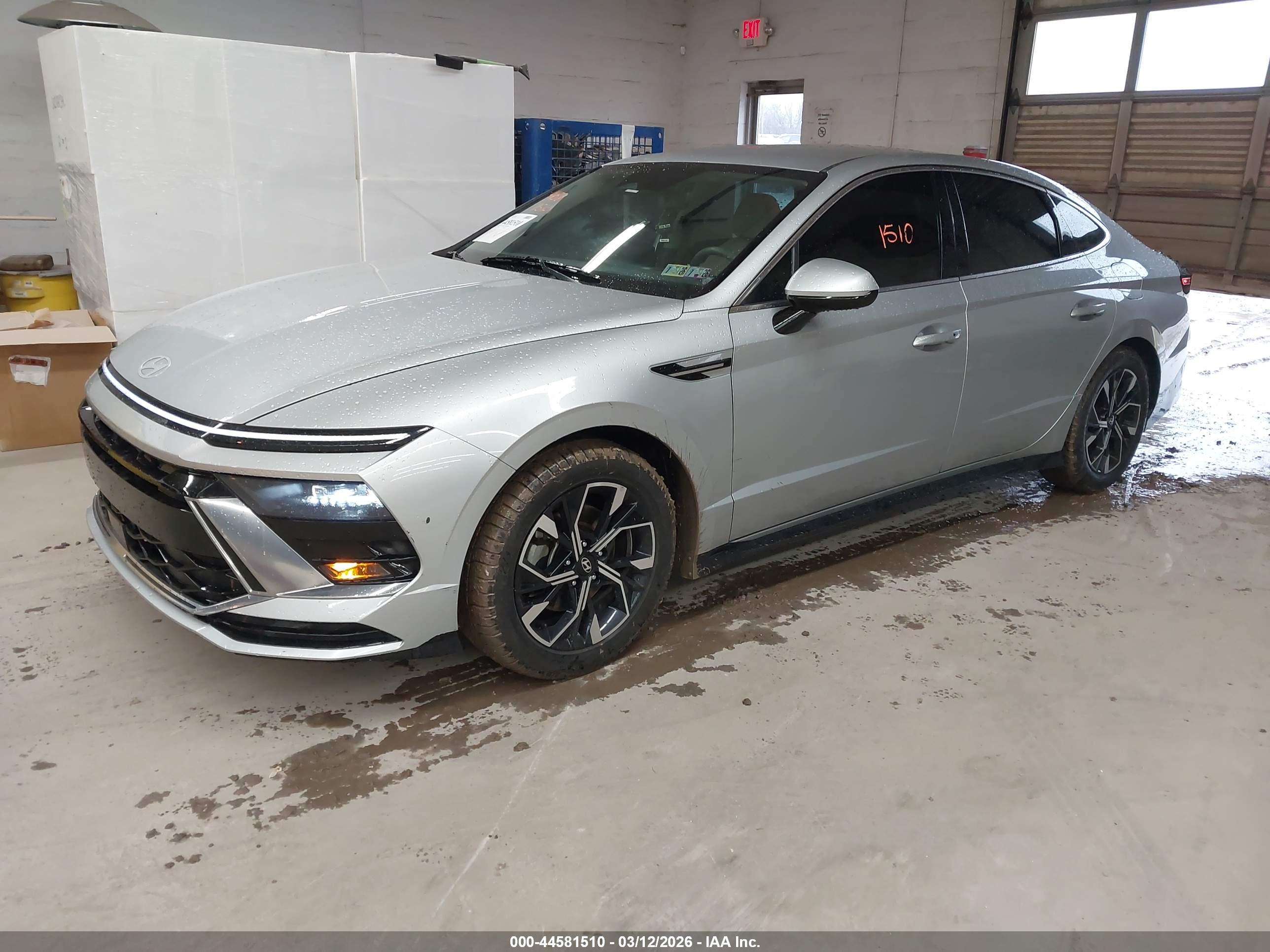 HYUNDAI SONATA image 2
