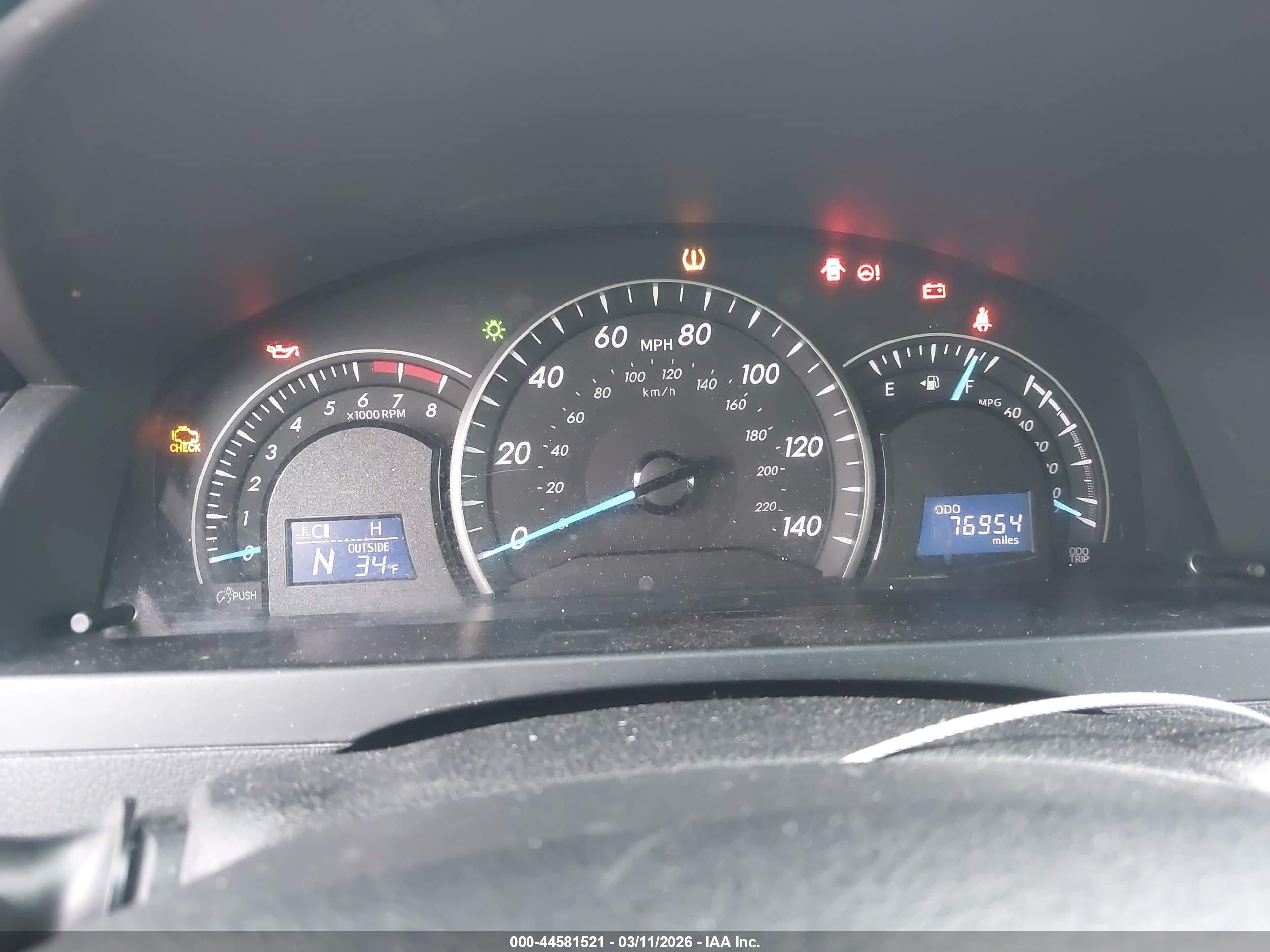 TOYOTA CAMRY image 7