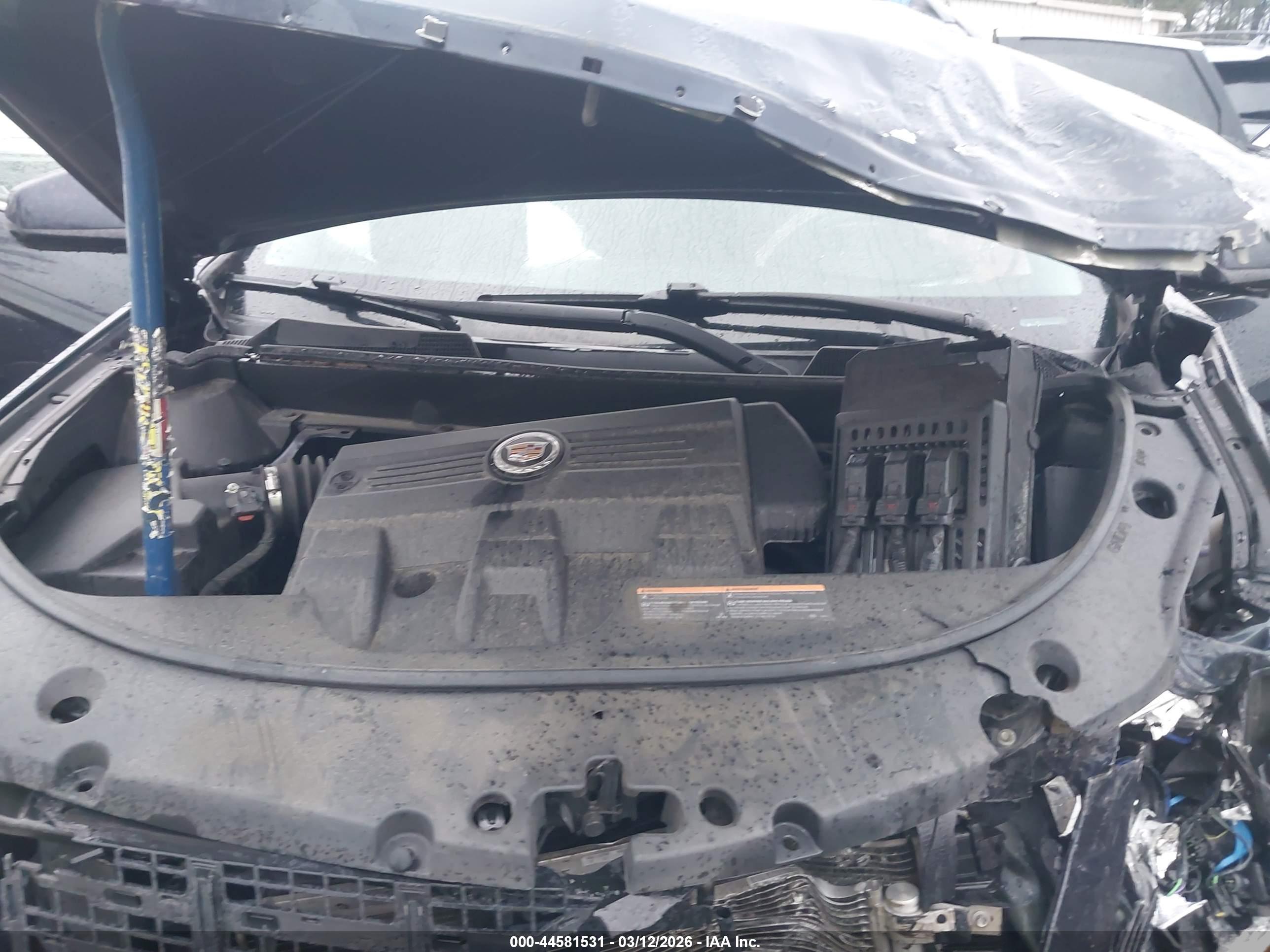 CADILLAC SRX image 10