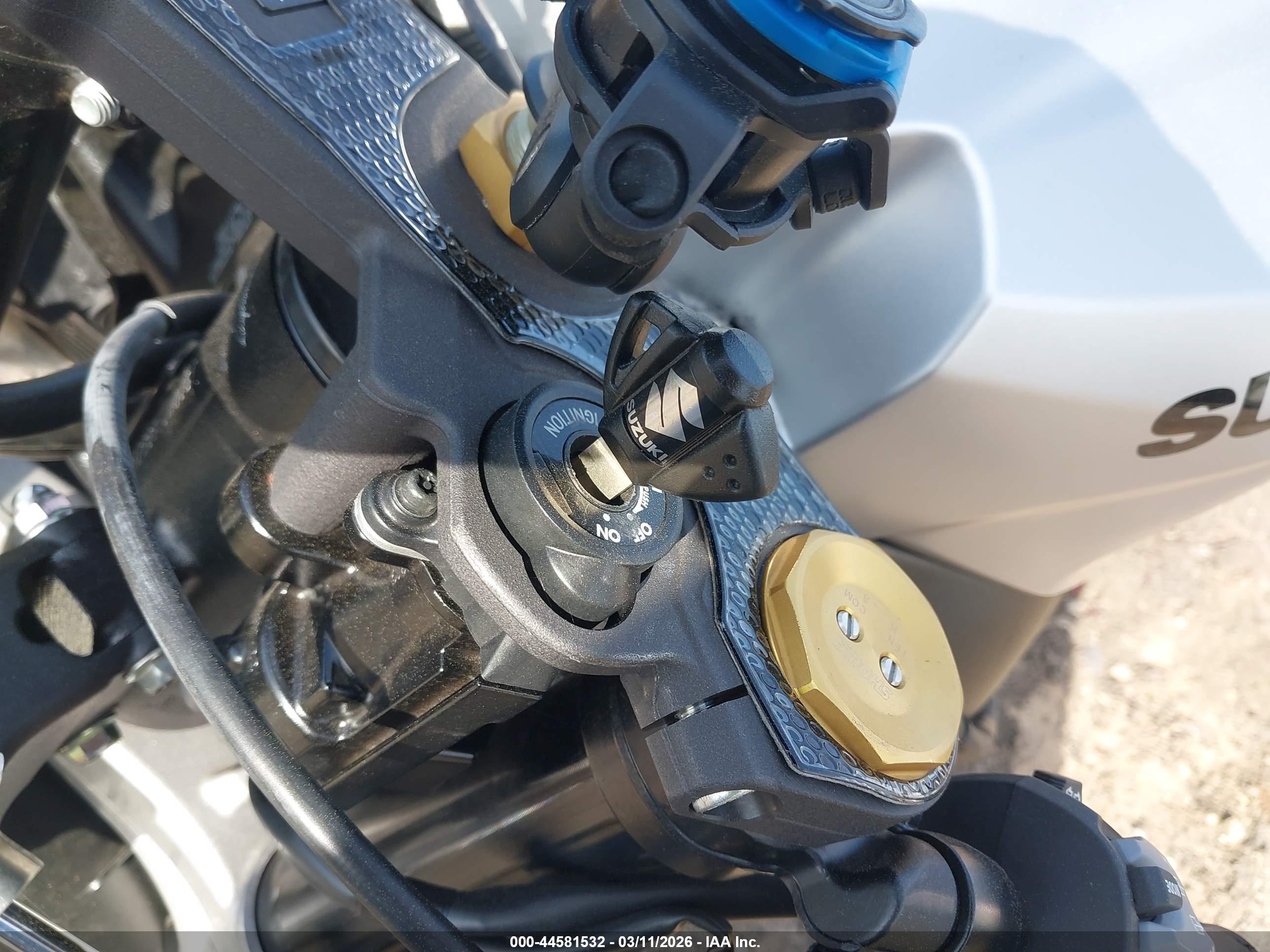 SUZUKI GSX-R1000 image 11