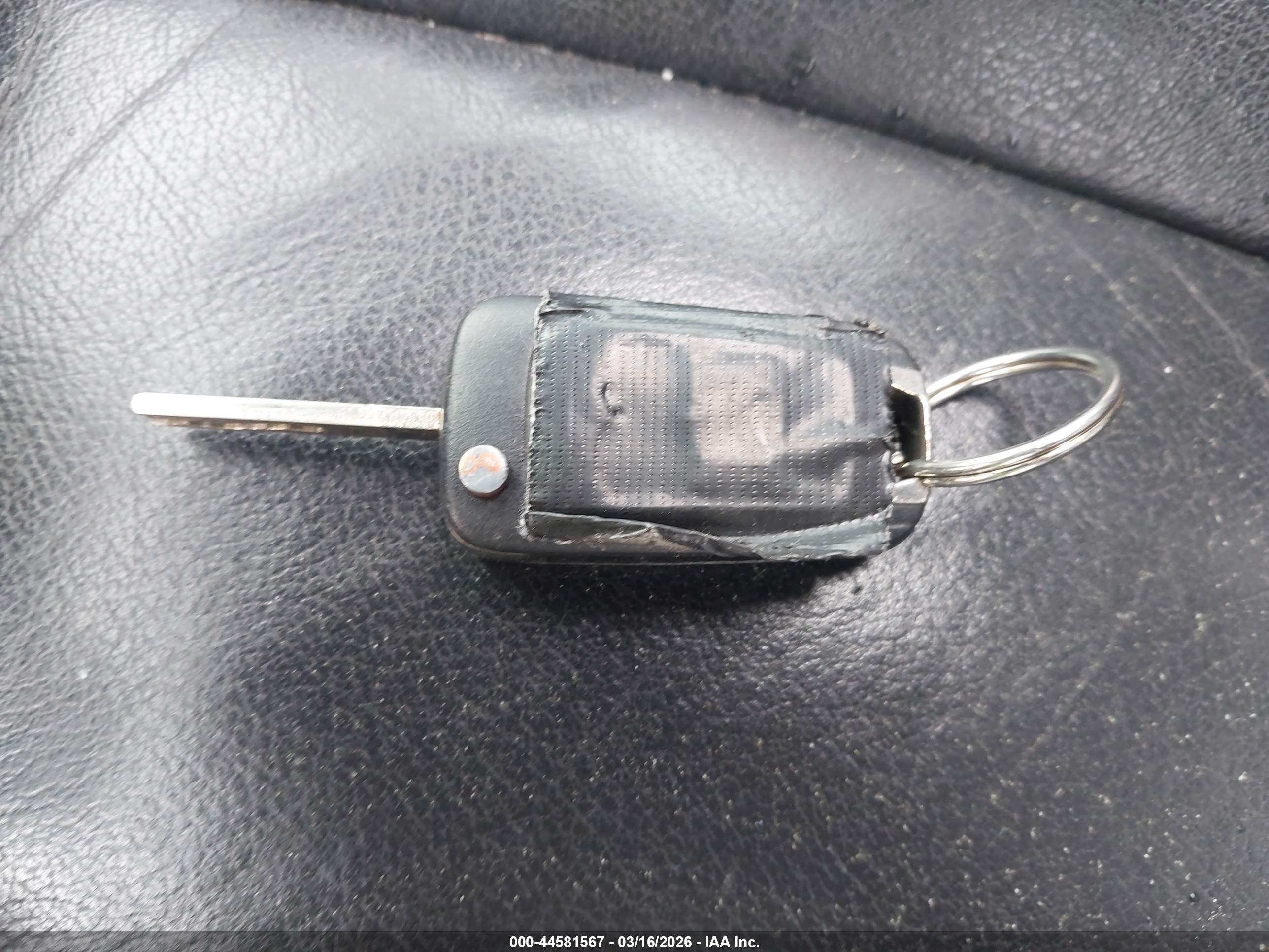 GMC TERRAIN image 11