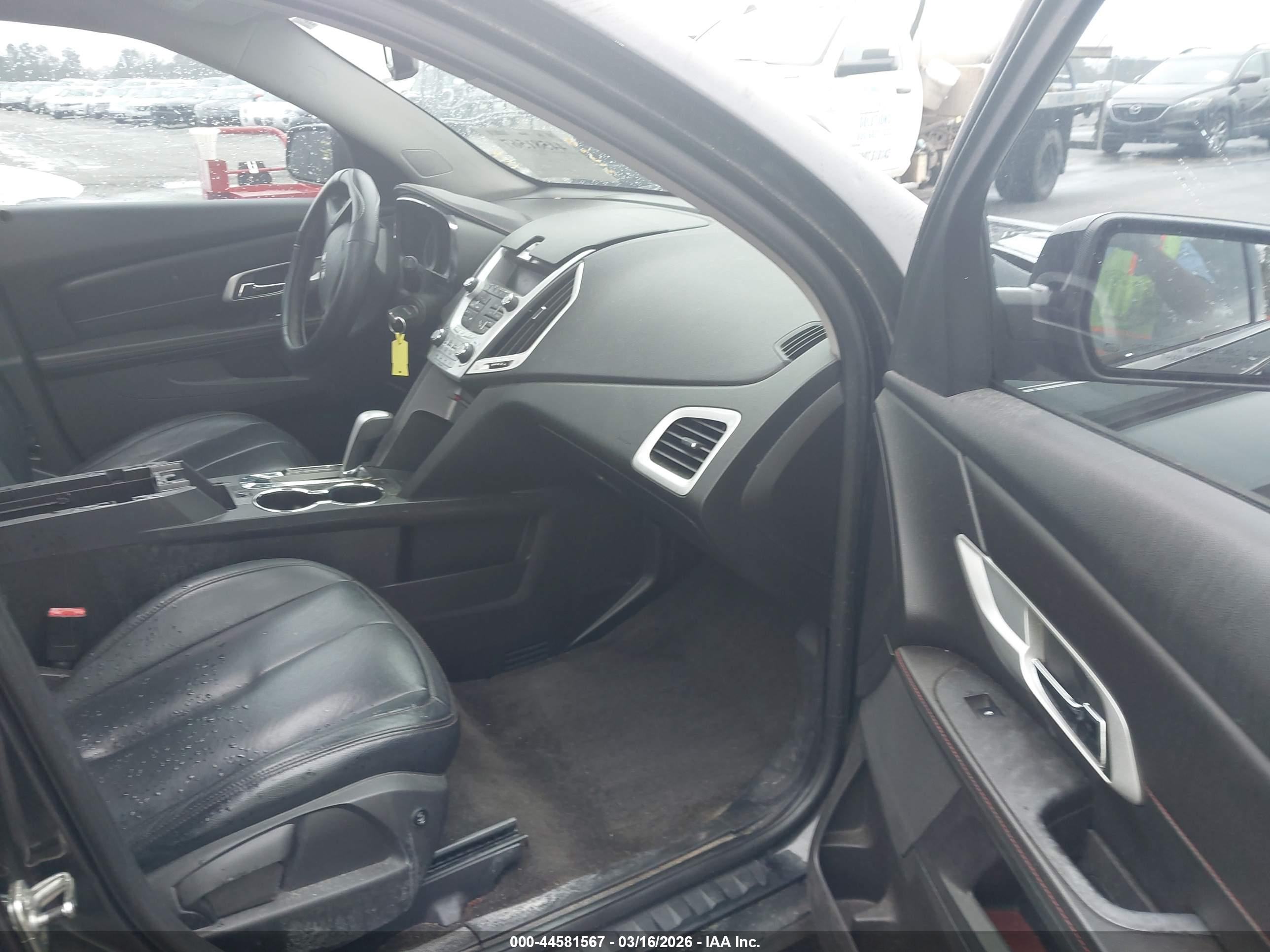 GMC TERRAIN image 5