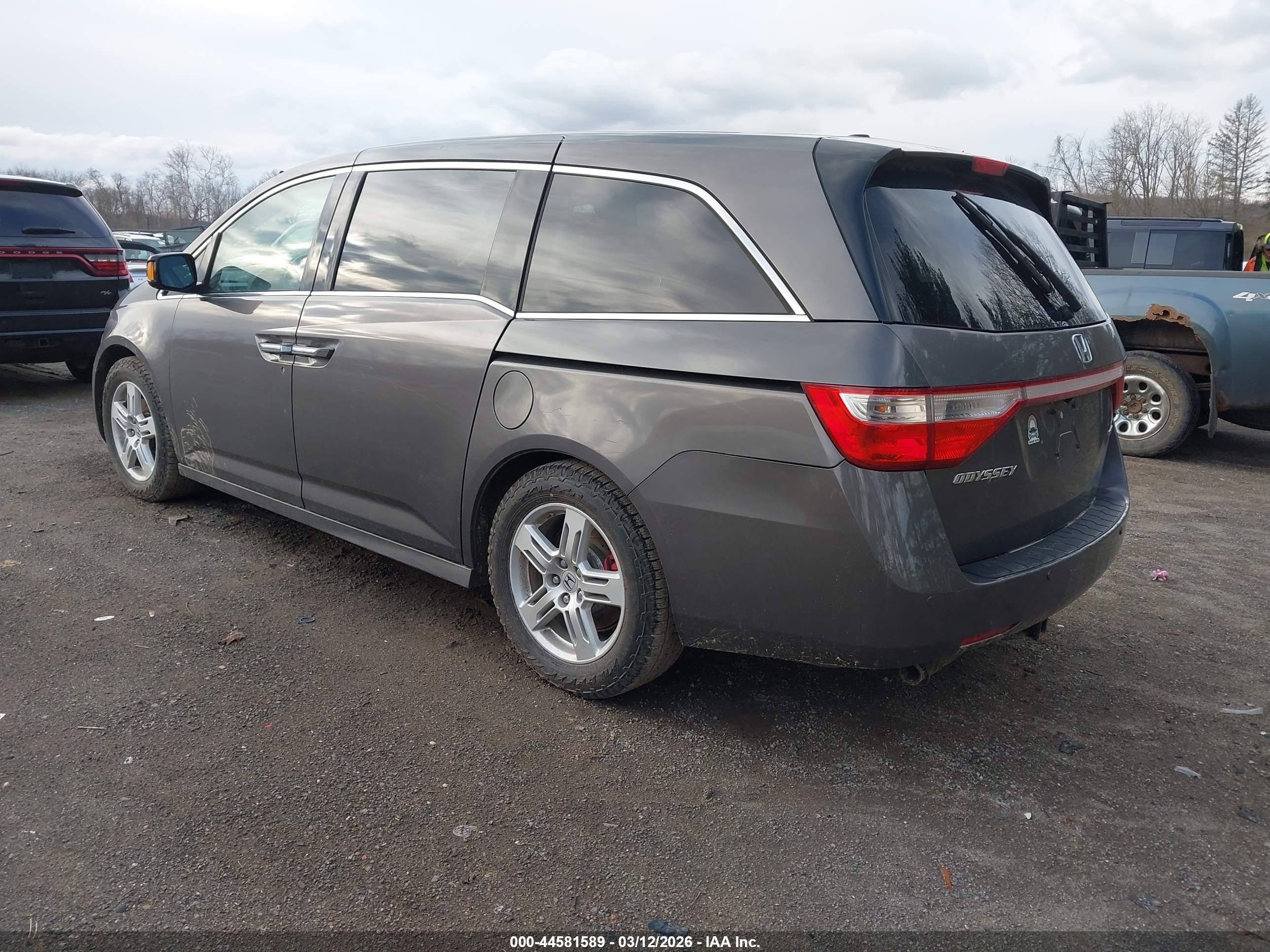 HONDA ODYSSEY image 3