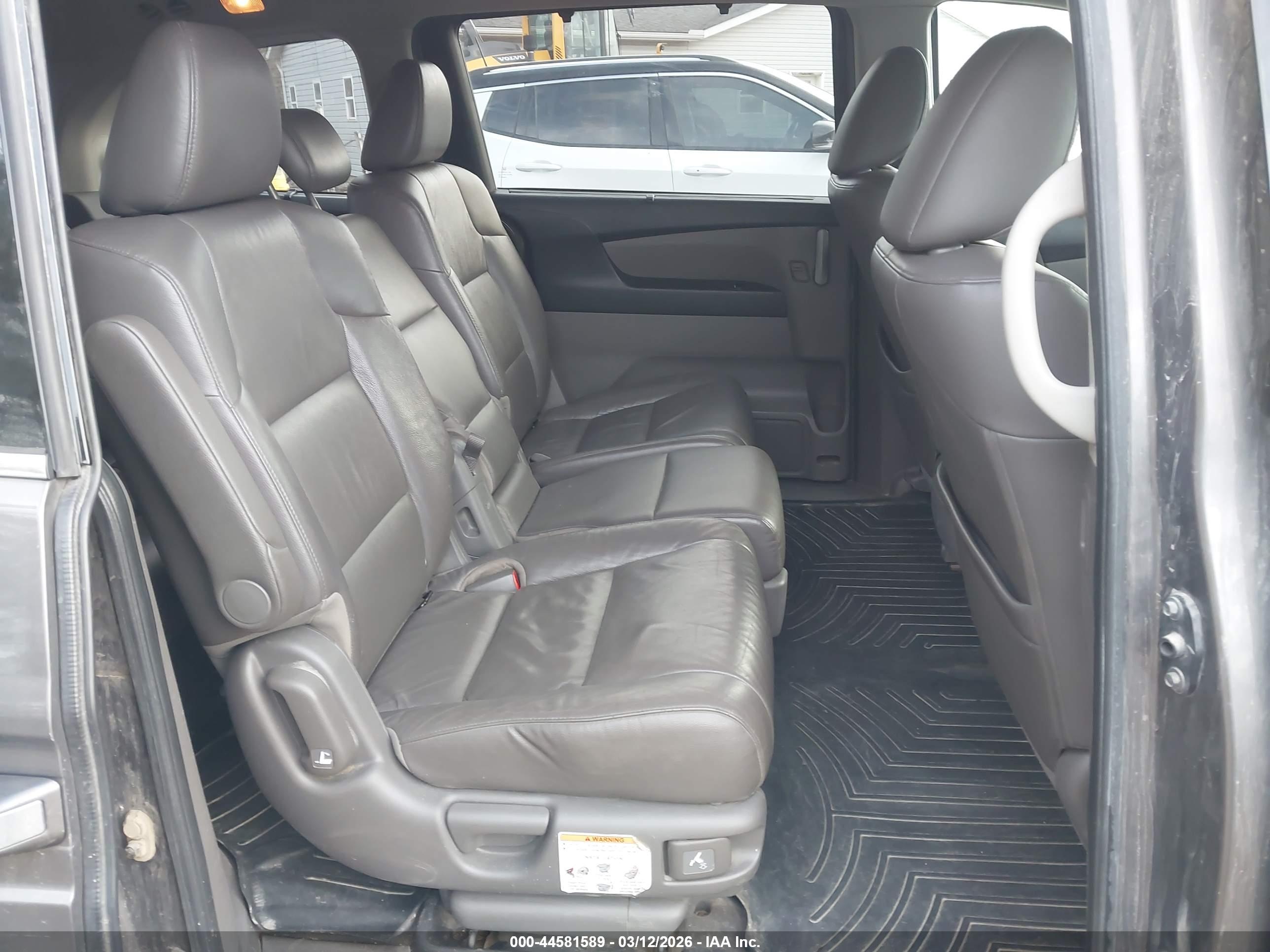 HONDA ODYSSEY image 8