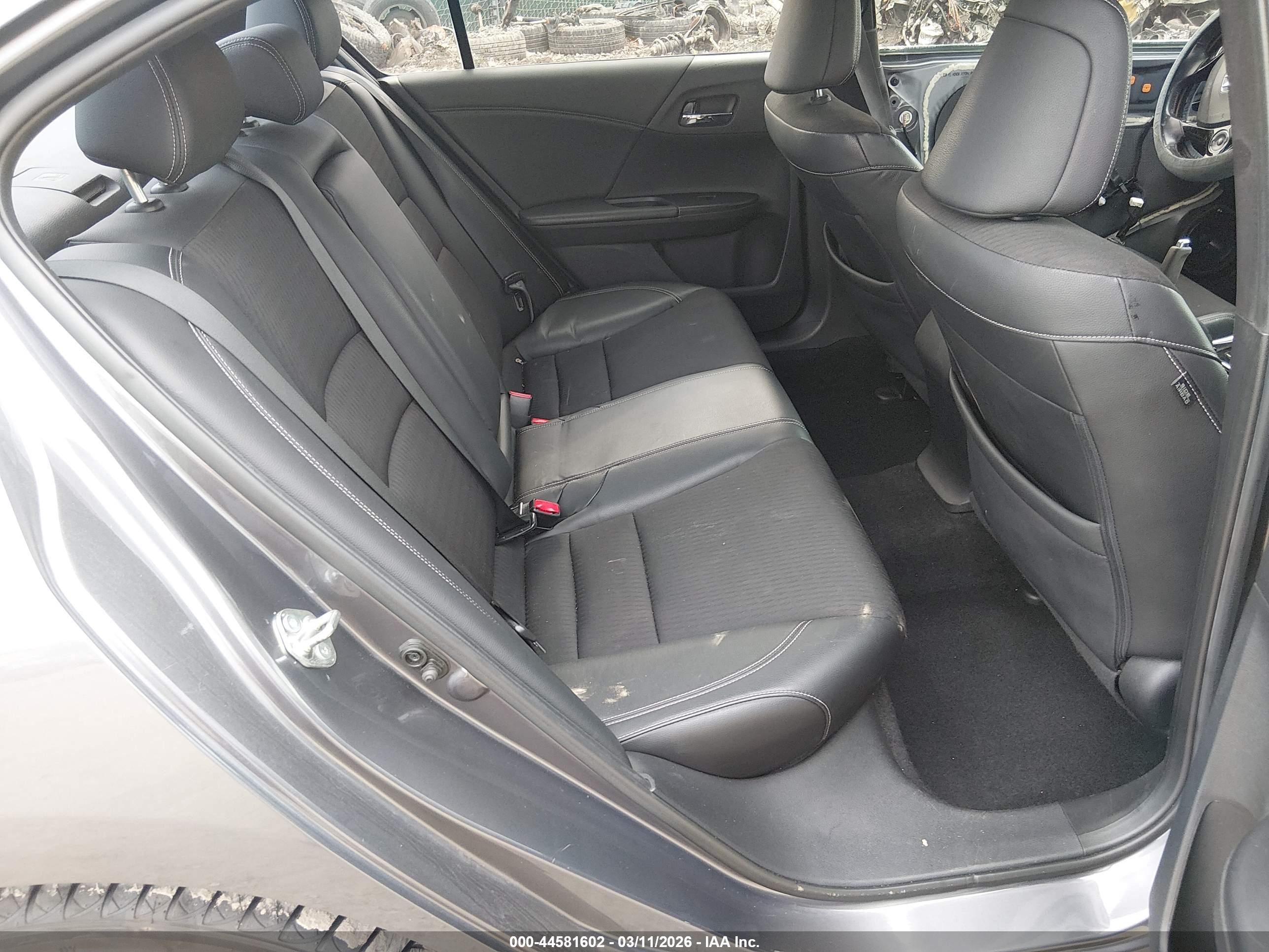 HONDA ACCORD image 8