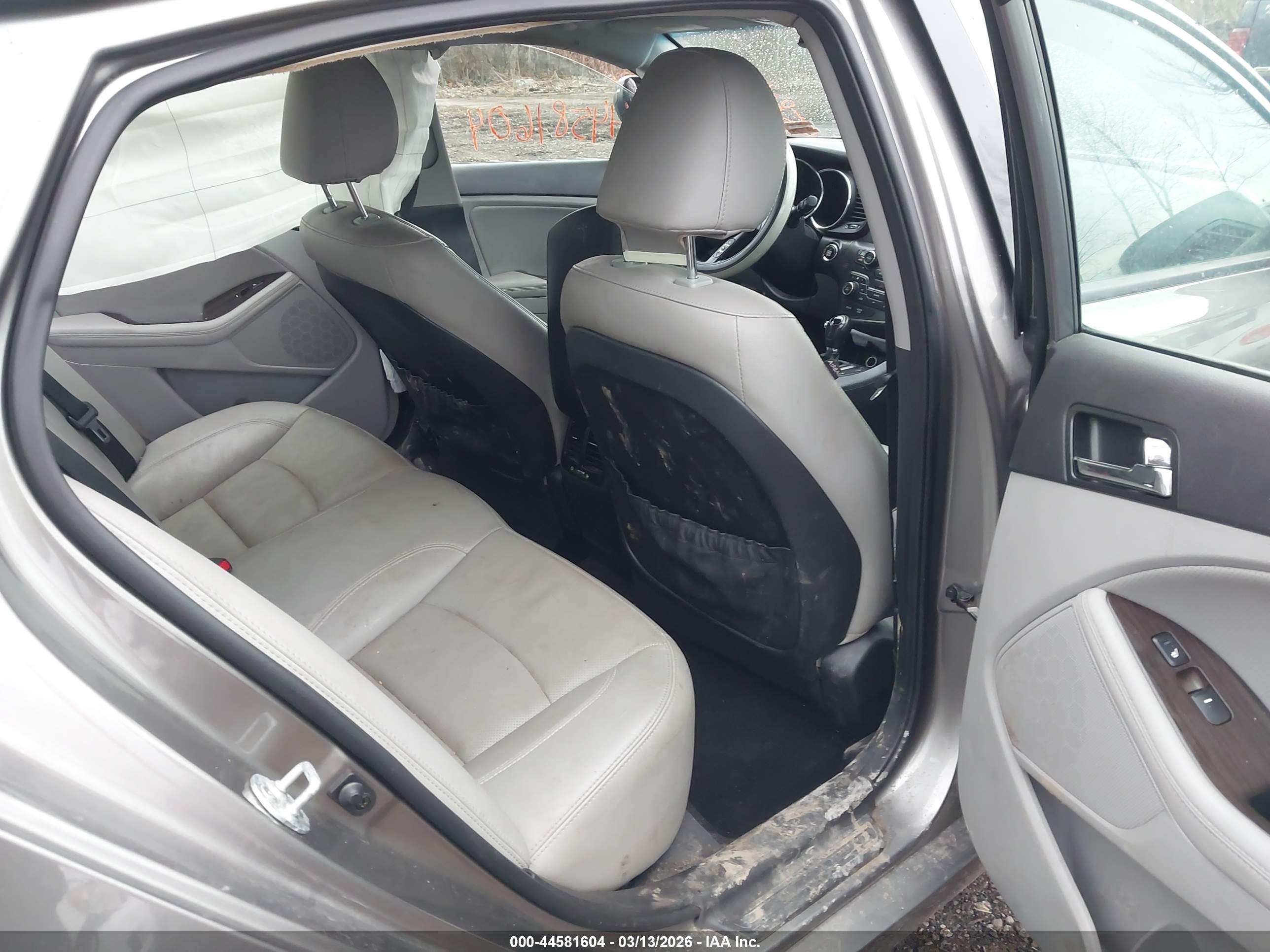 KIA OPTIMA image 8