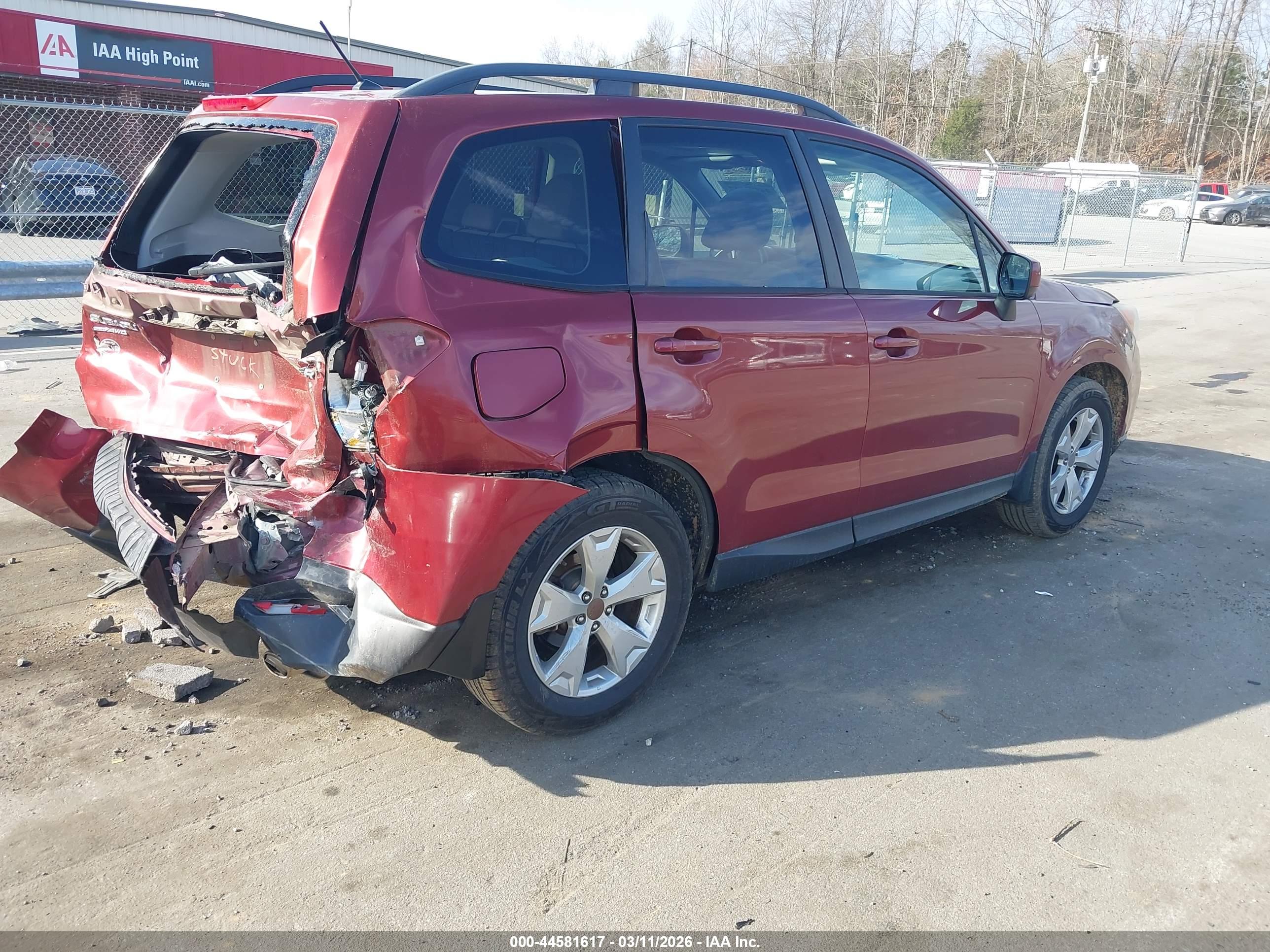 SUBARU FORESTER image 4