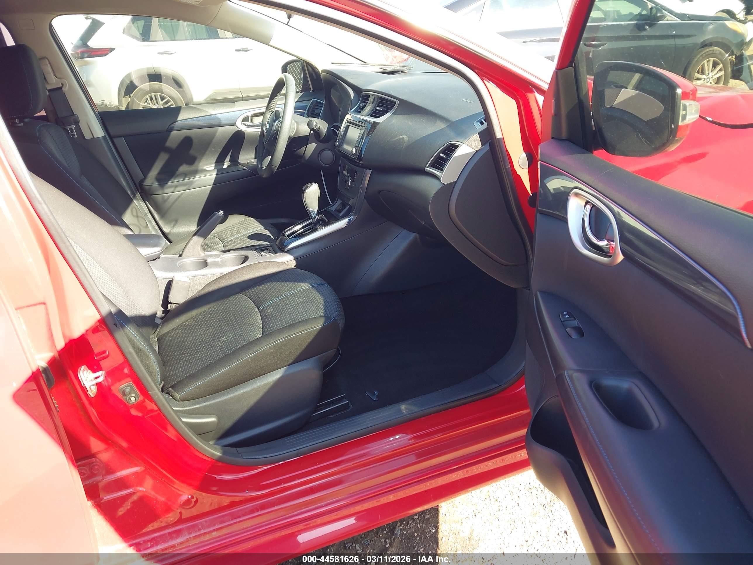 NISSAN SENTRA image 5