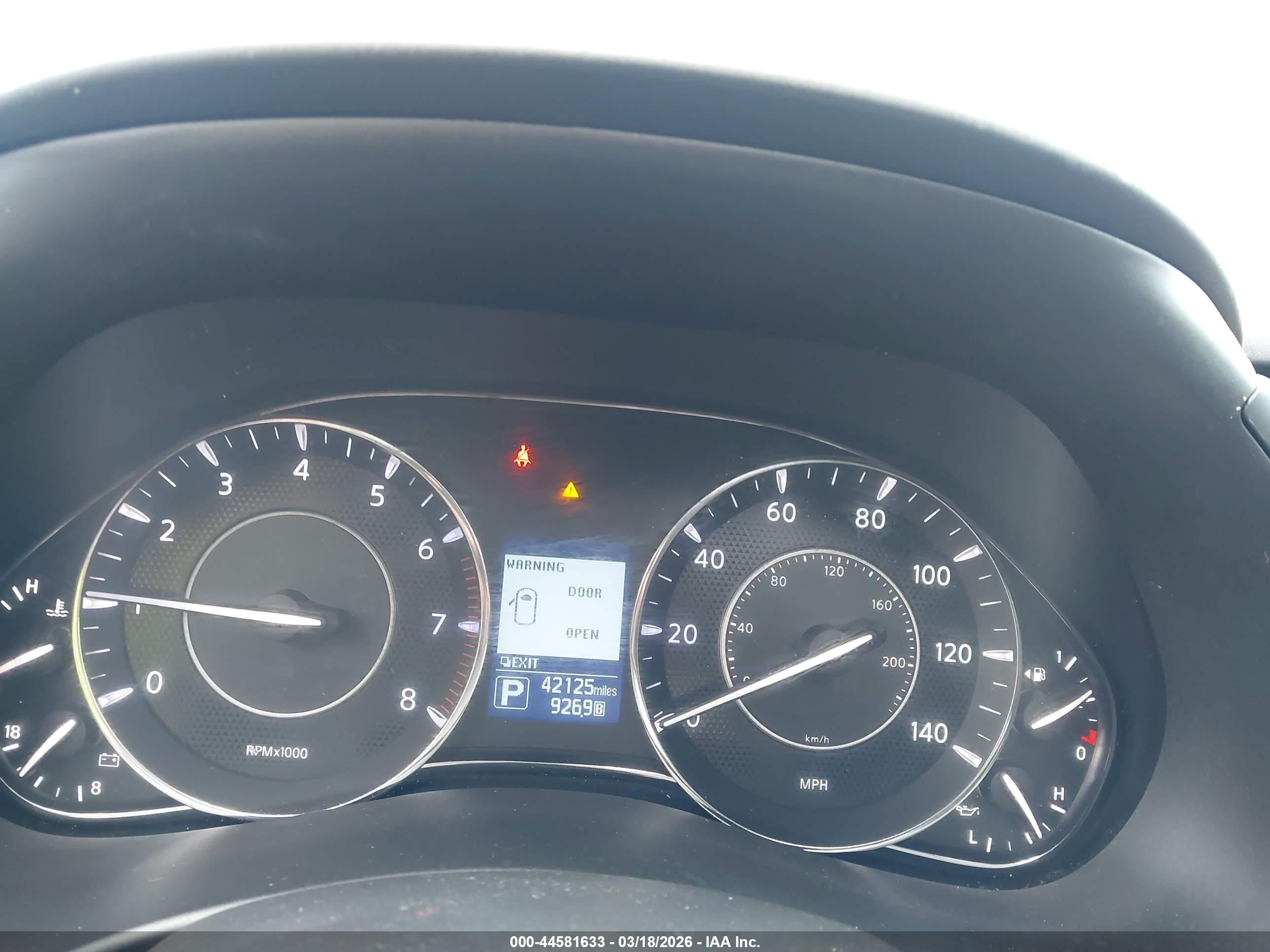 NISSAN ARMADA image 7