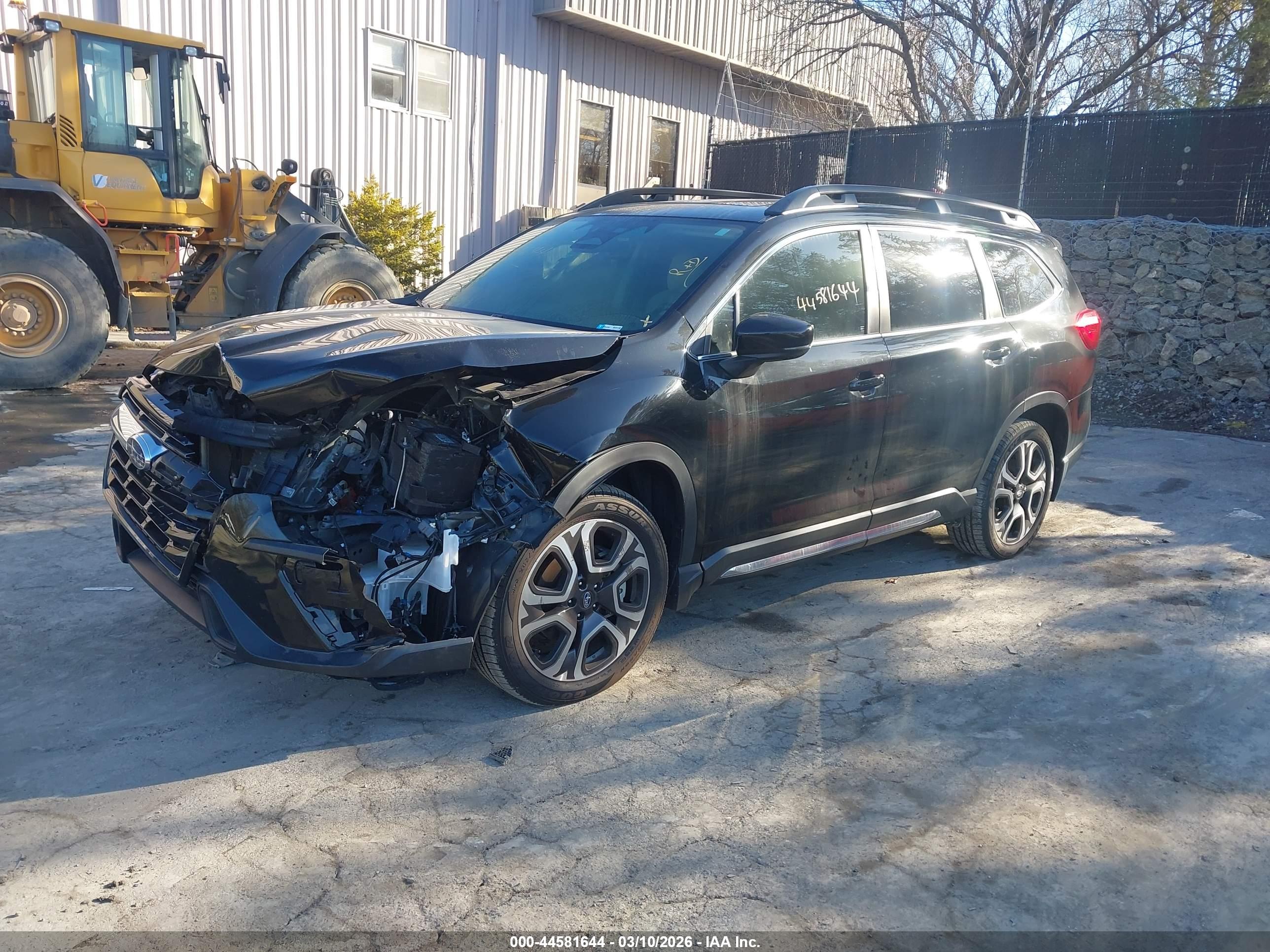 SUBARU ASCENT image 2