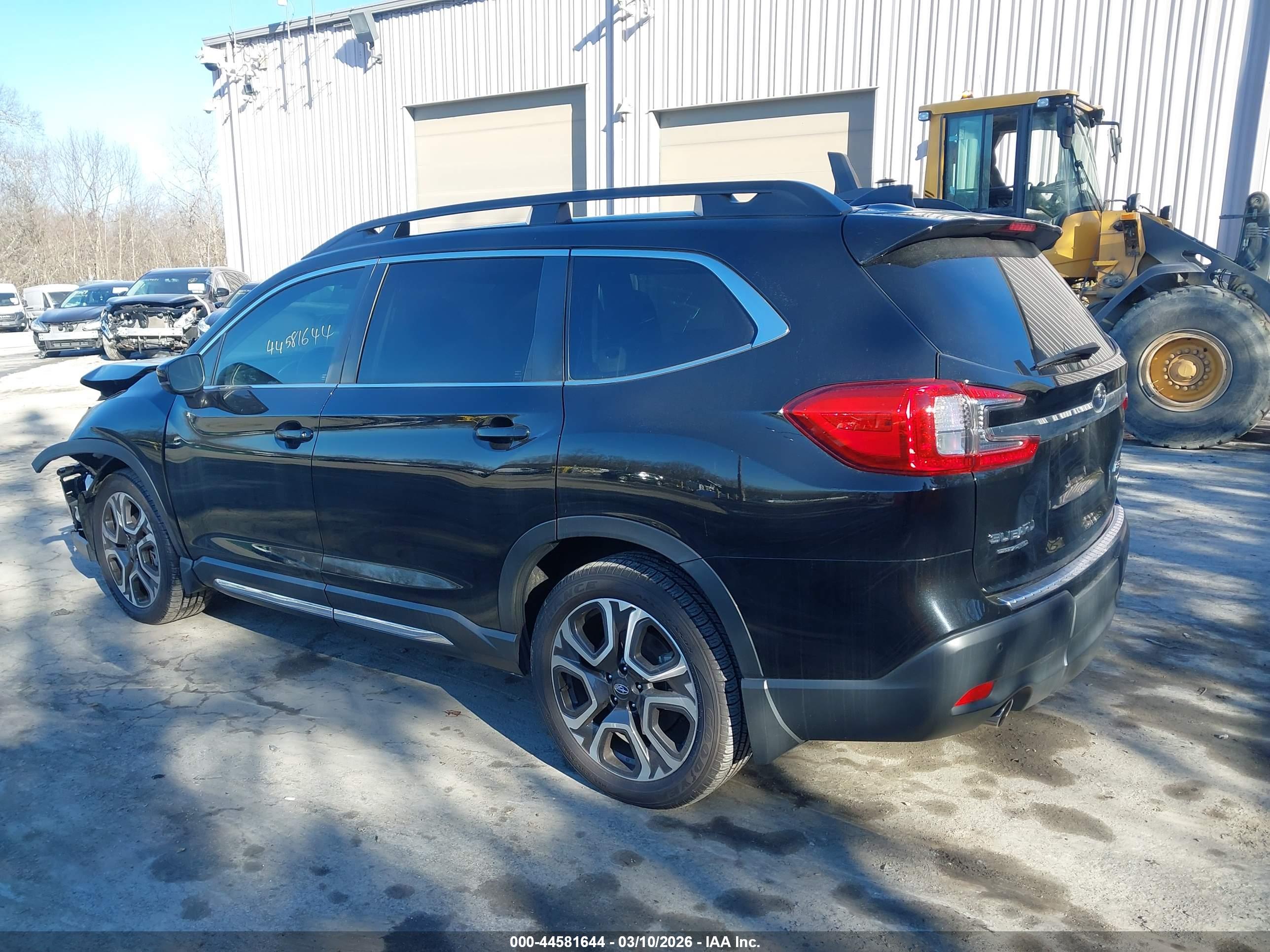 SUBARU ASCENT image 3
