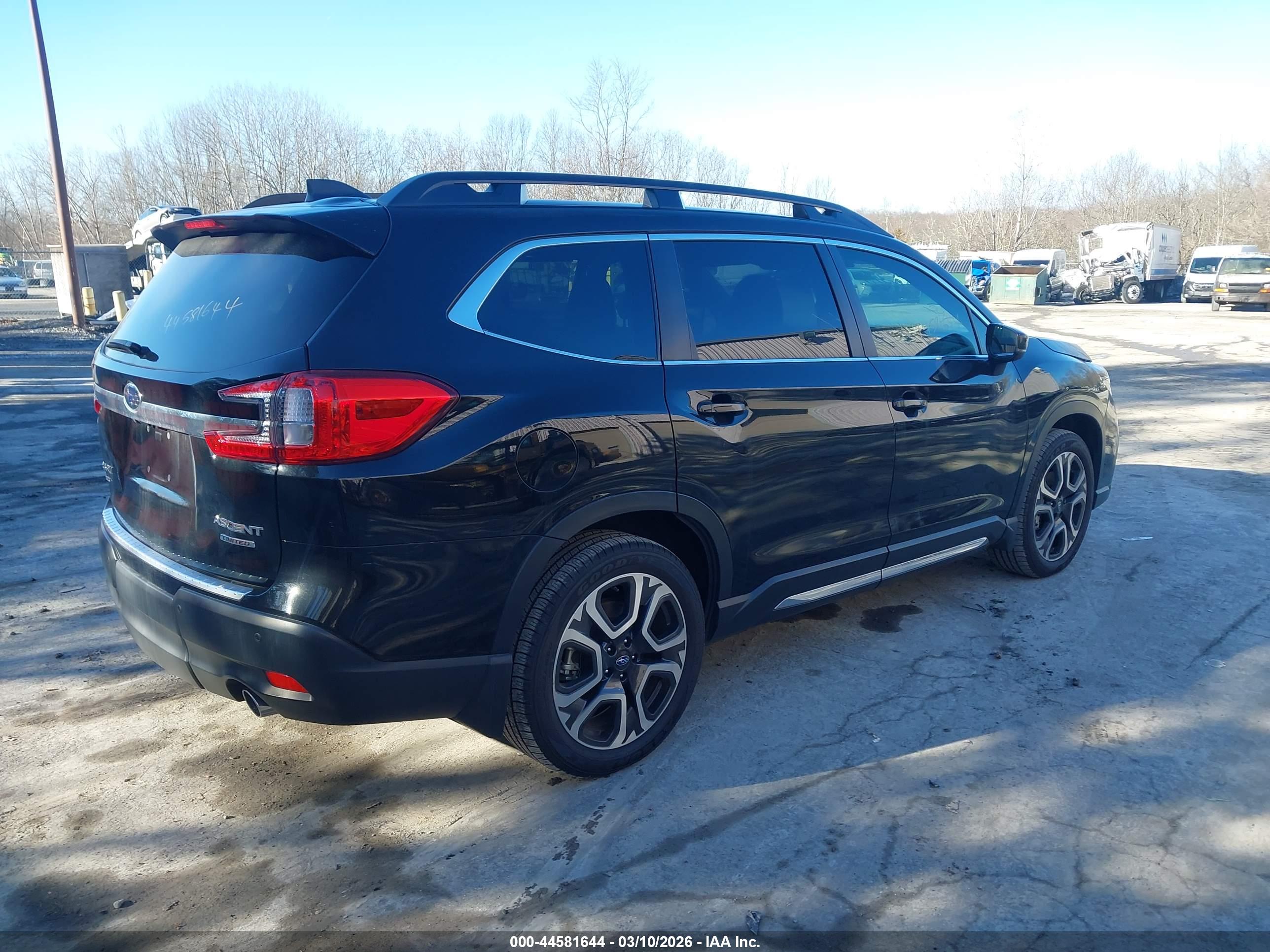 SUBARU ASCENT image 4