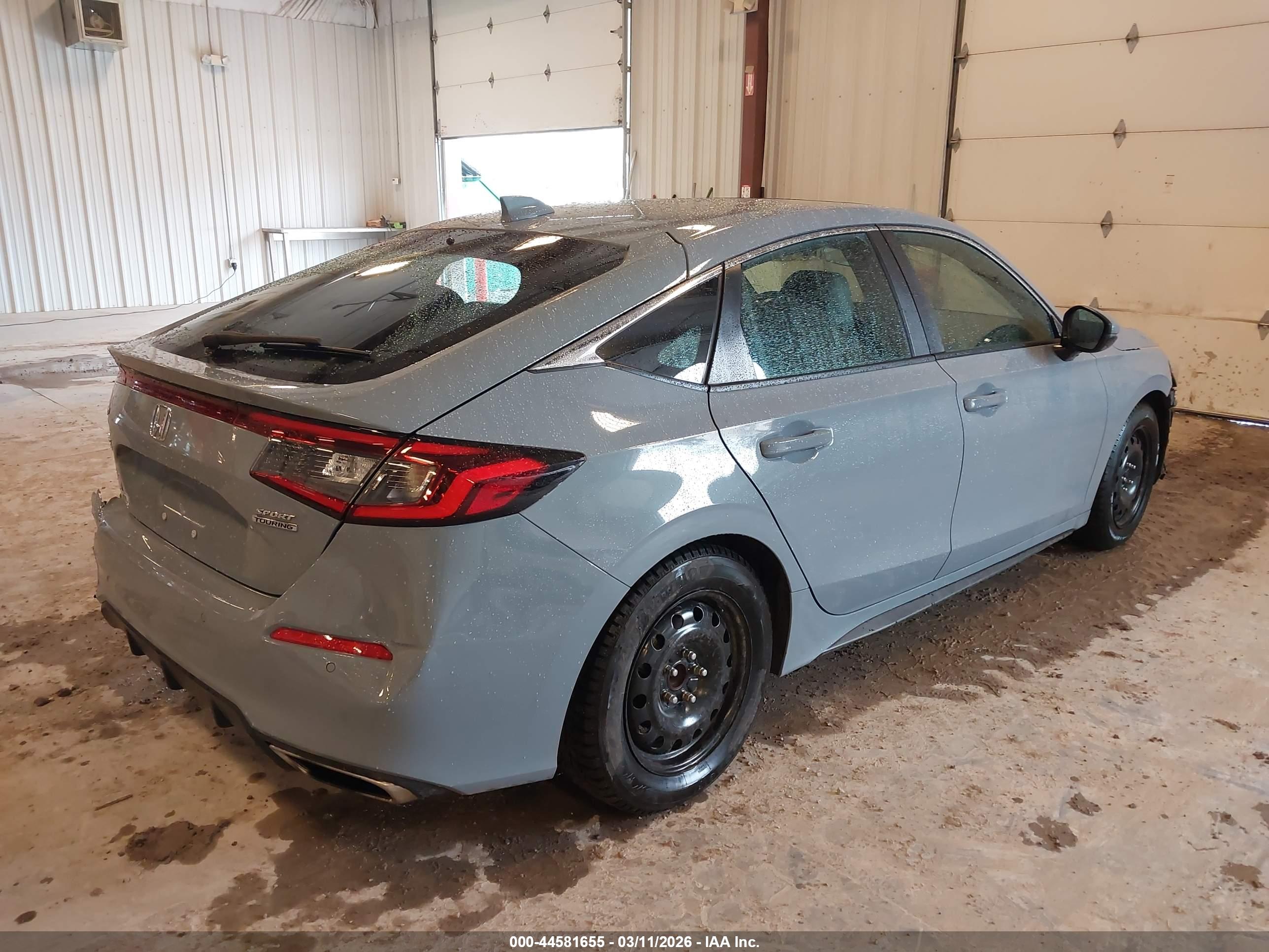 HONDA CIVIC image 4