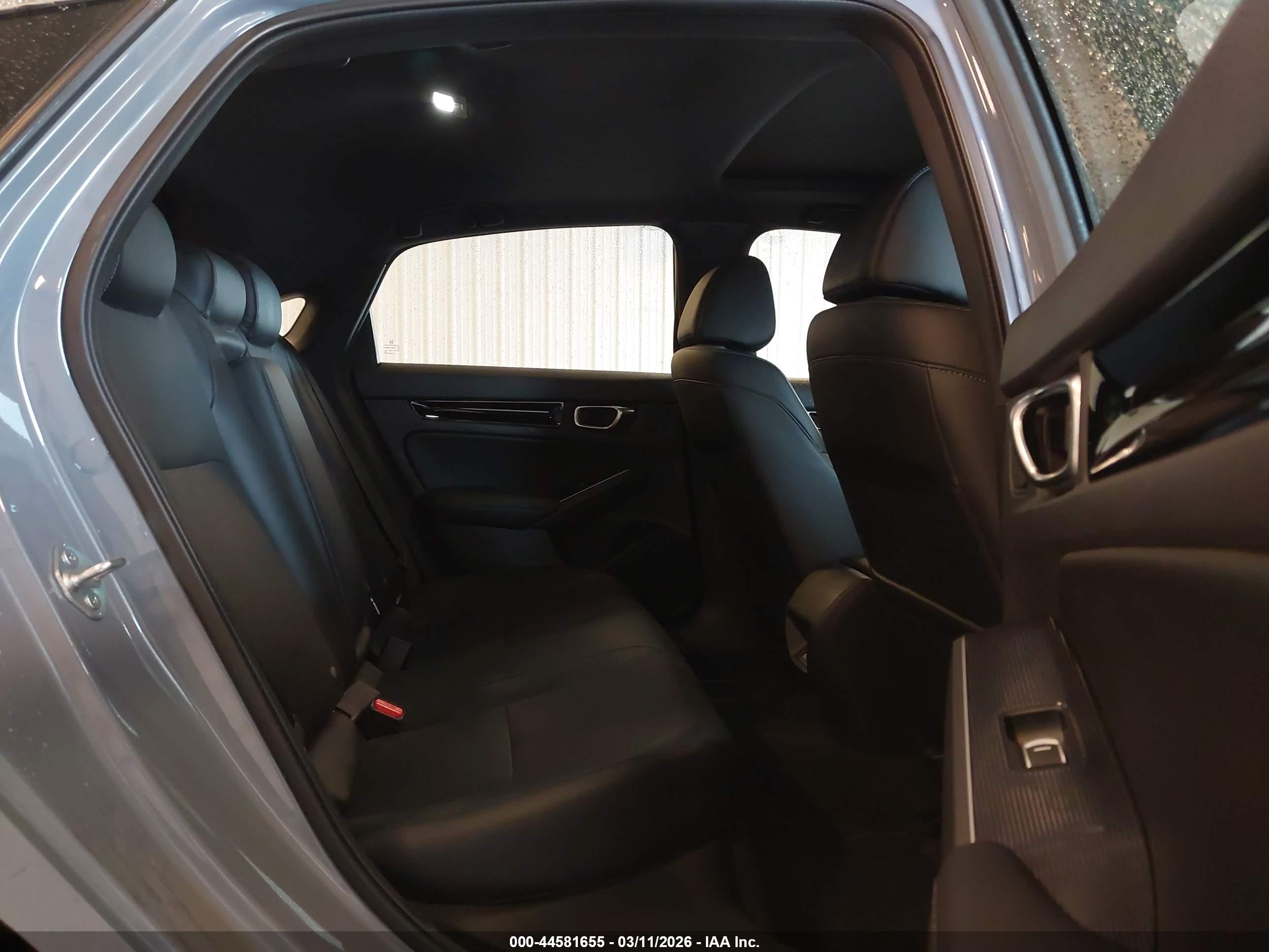 HONDA CIVIC image 8