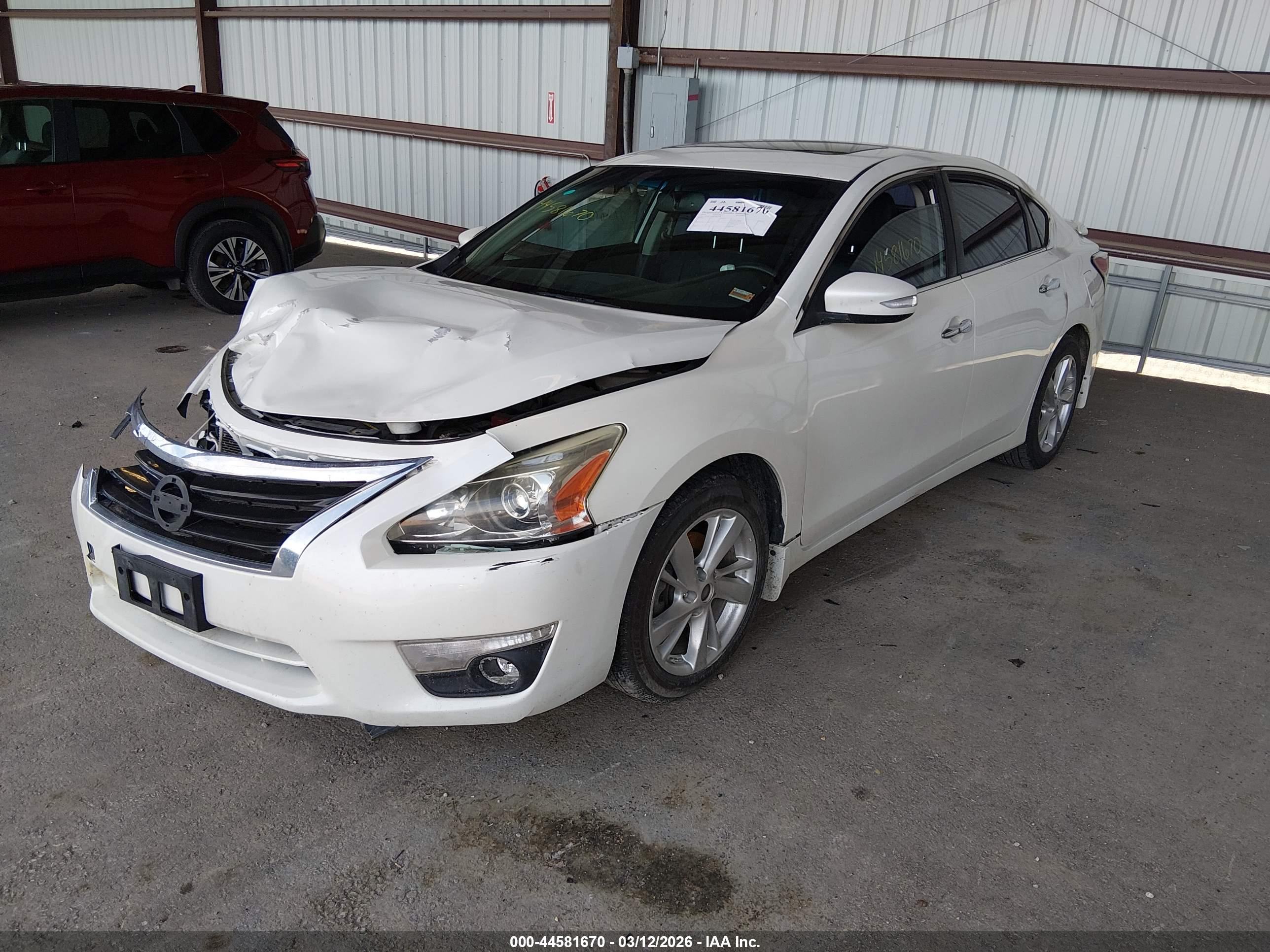 NISSAN ALTIMA image 2