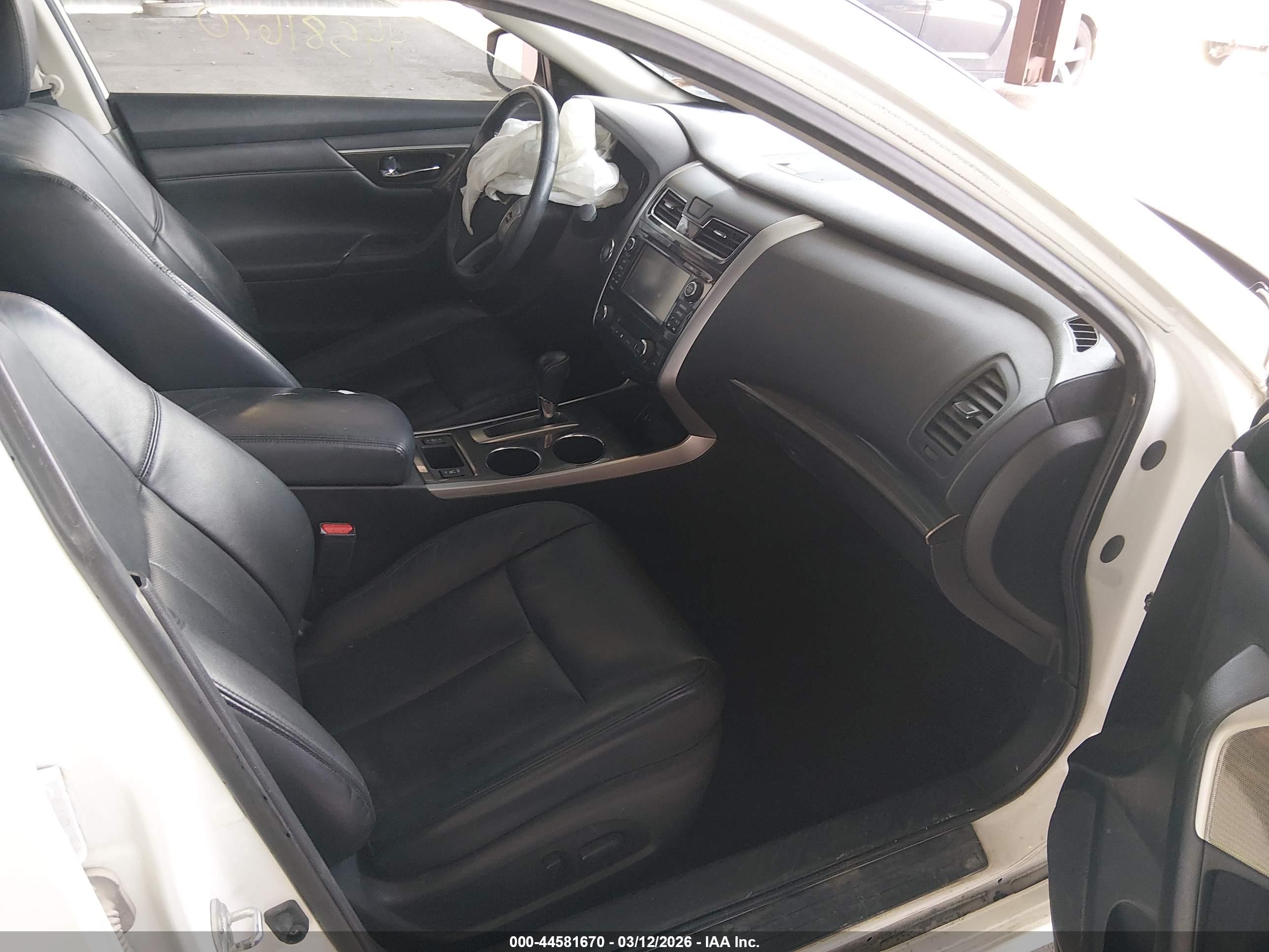 NISSAN ALTIMA image 5