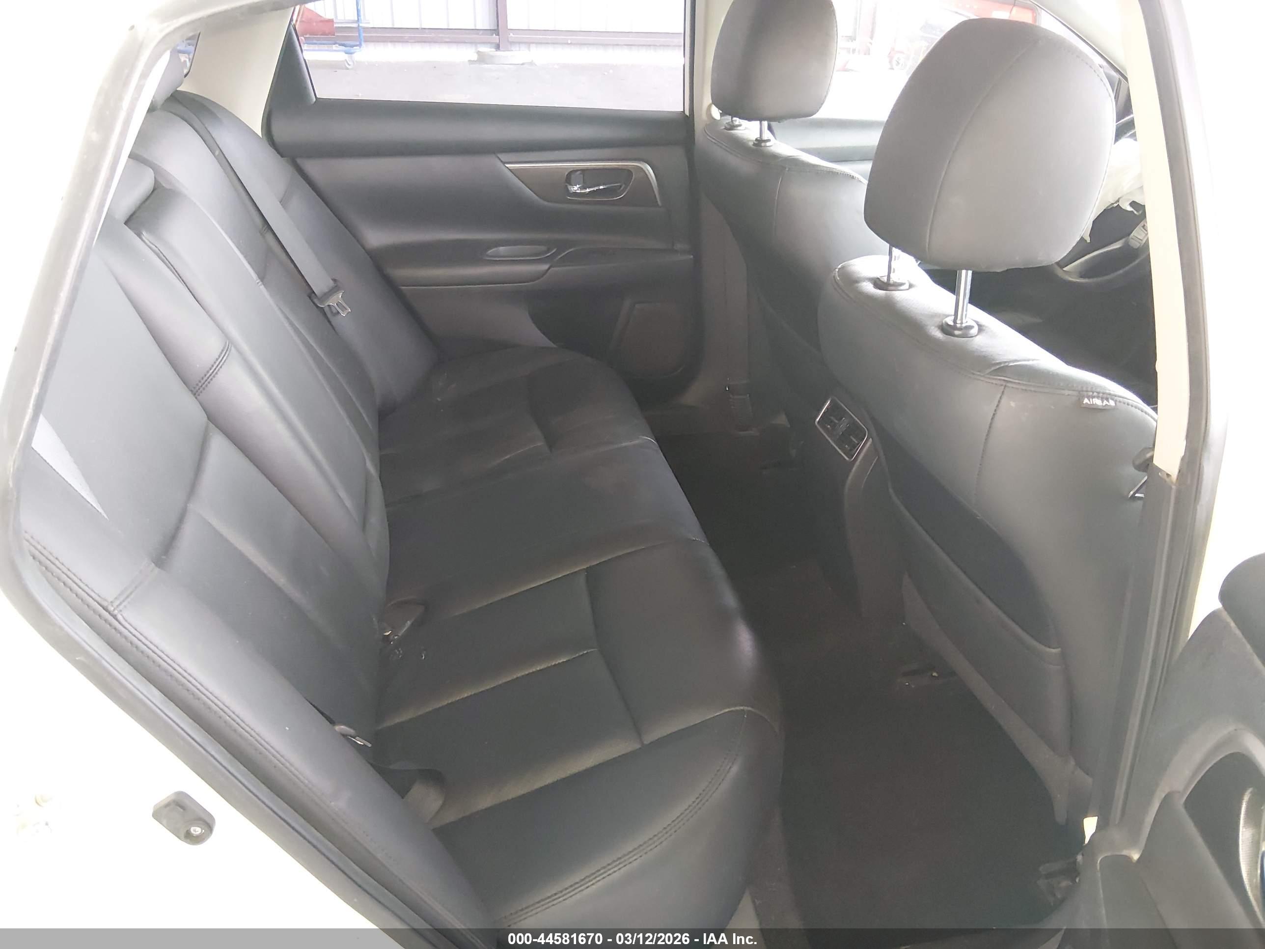 NISSAN ALTIMA image 8