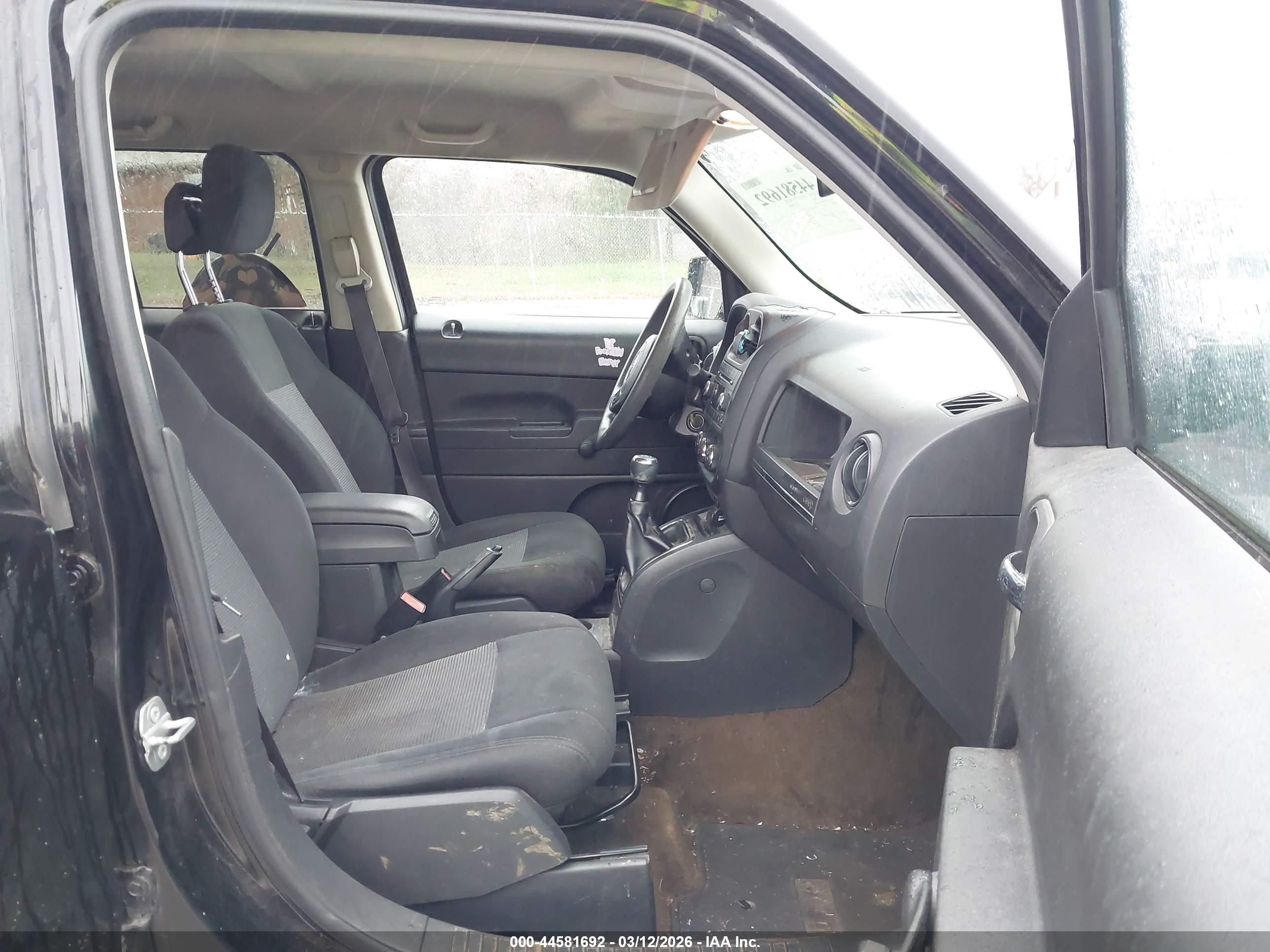 JEEP PATRIOT image 5