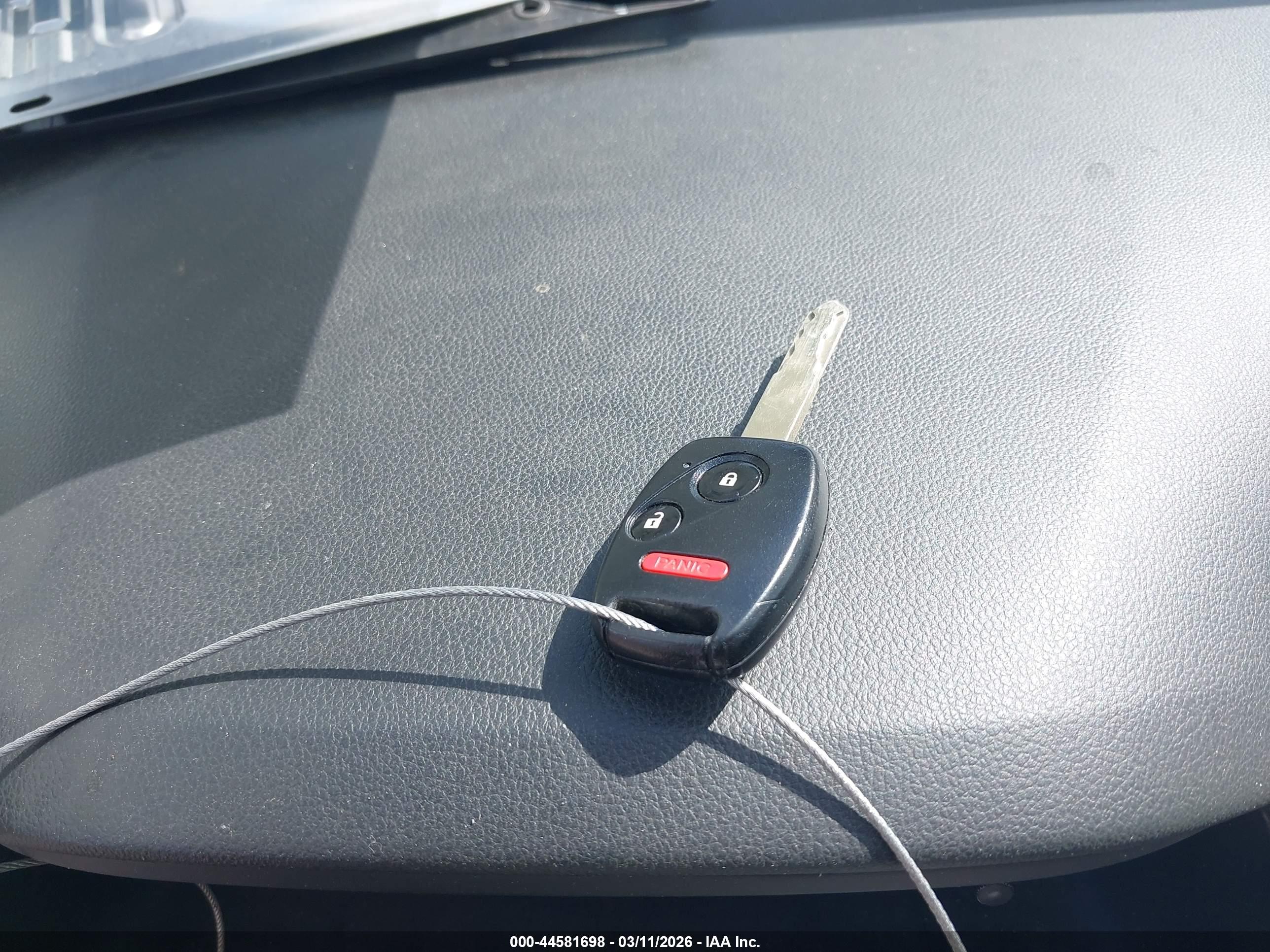 HONDA CR-V image 11