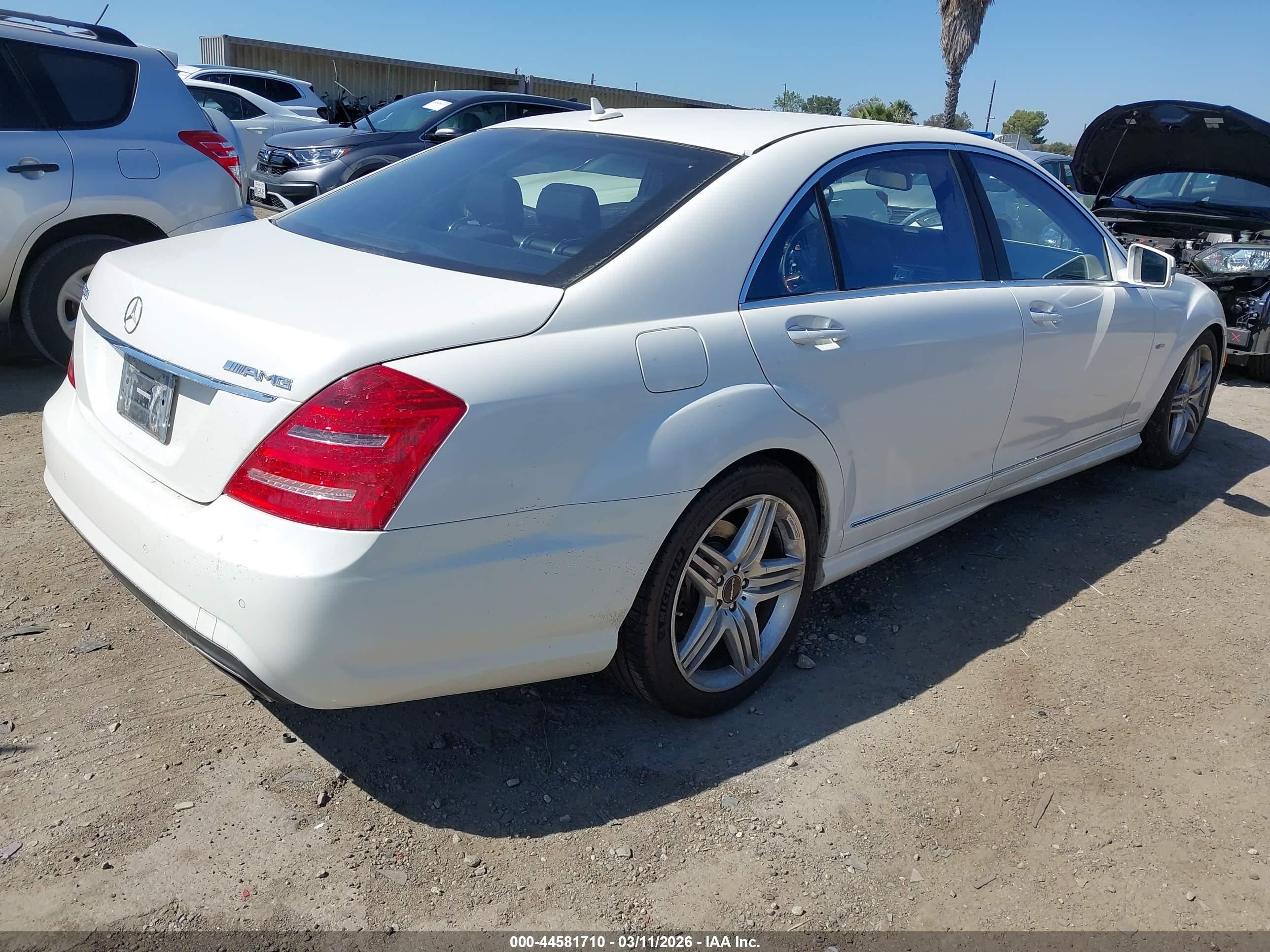 MERCEDES-BENZ S image 4