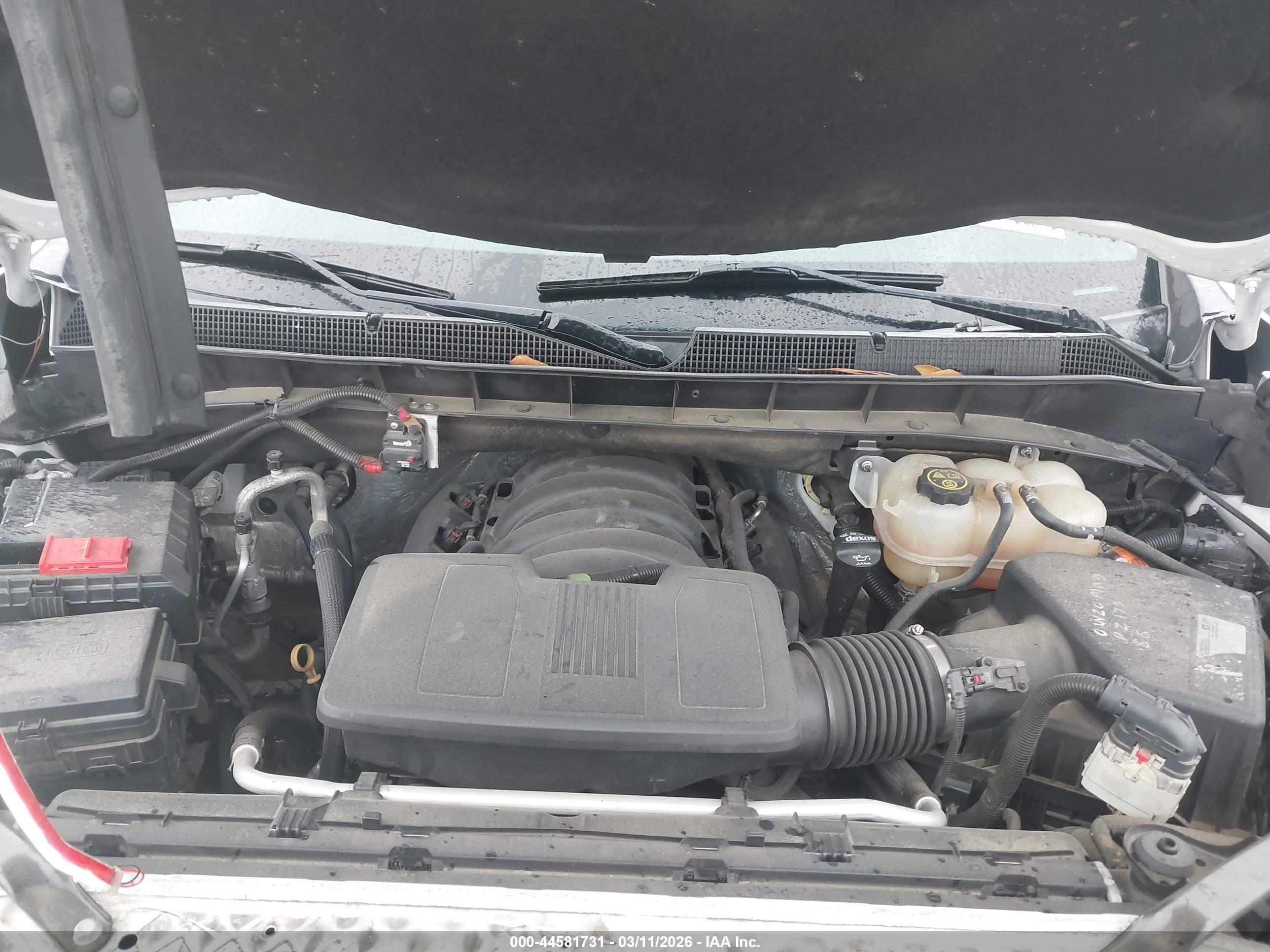 CHEVROLET SILVERADO image 10