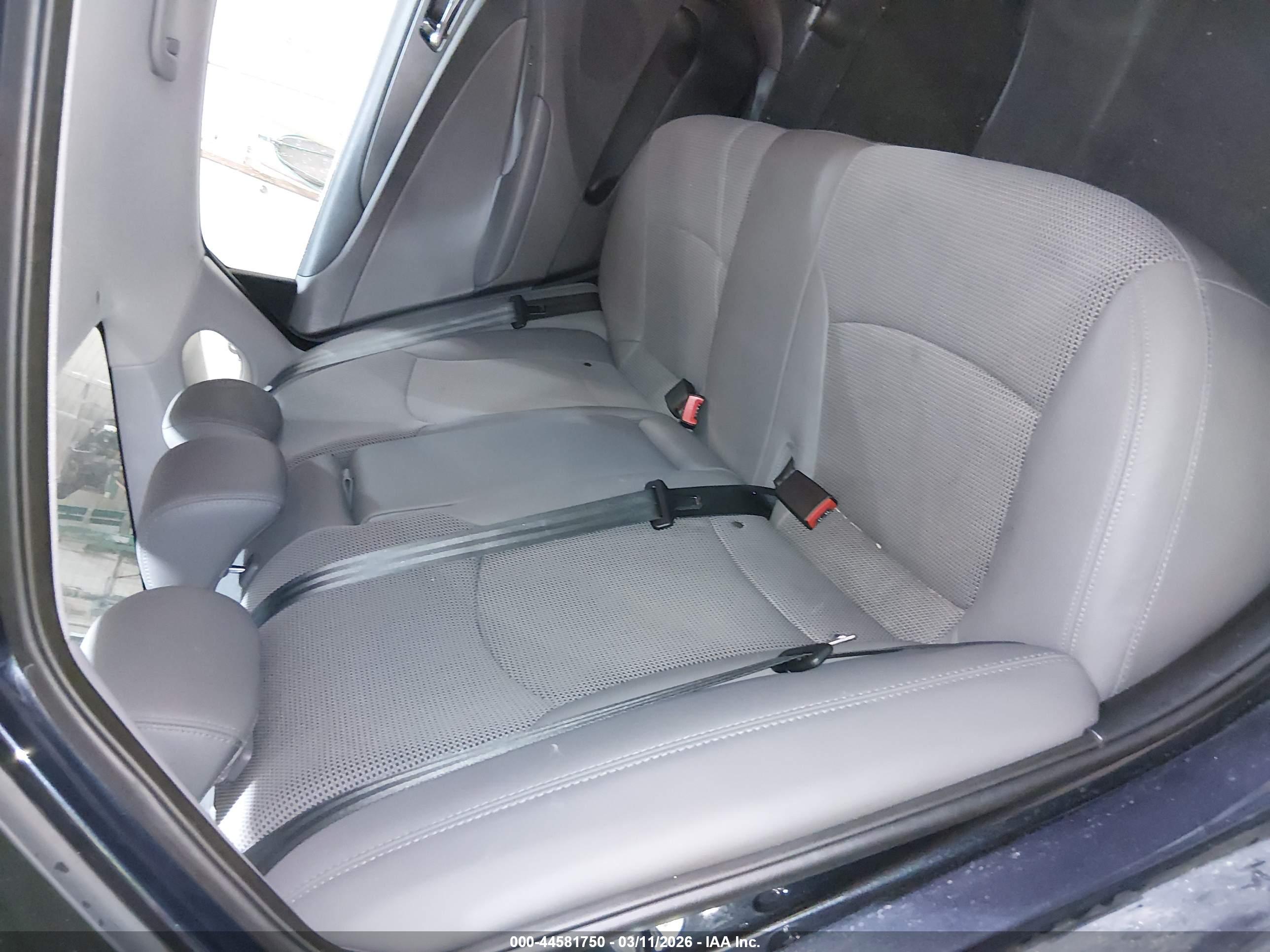 HYUNDAI SONATA image 8
